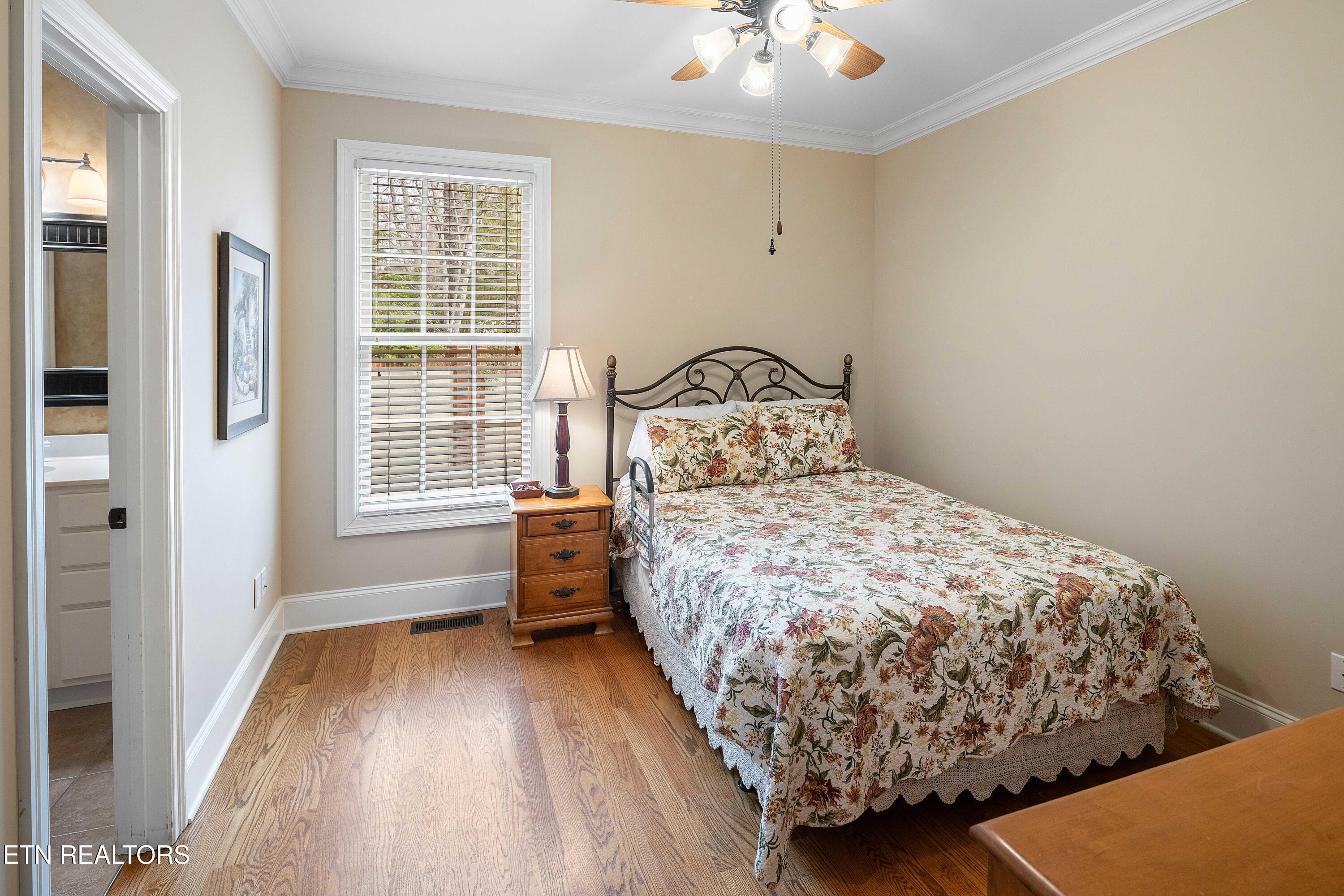 190 Lake Crest Drive, Lenoir City, TN - Fort Loudoun and Tellico Lake Real Estate - Image# 32