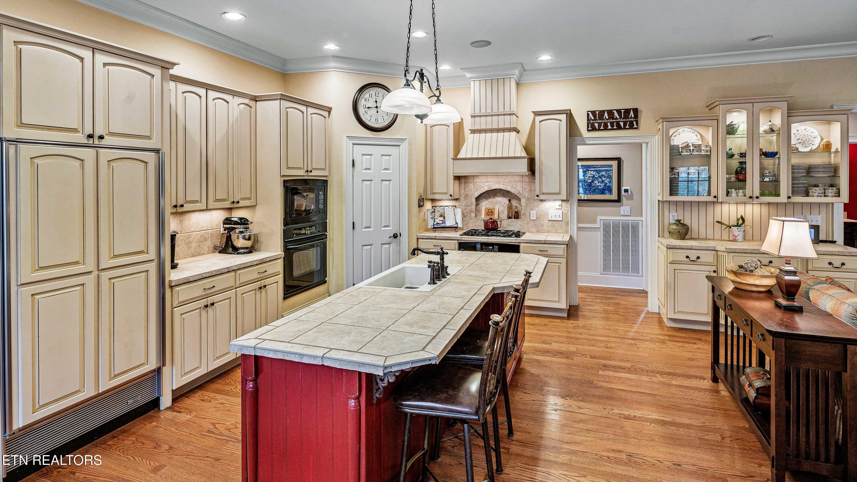 190 Lake Crest Drive, Lenoir City, TN - Fort Loudoun and Tellico Lake Real Estate - Image# 15