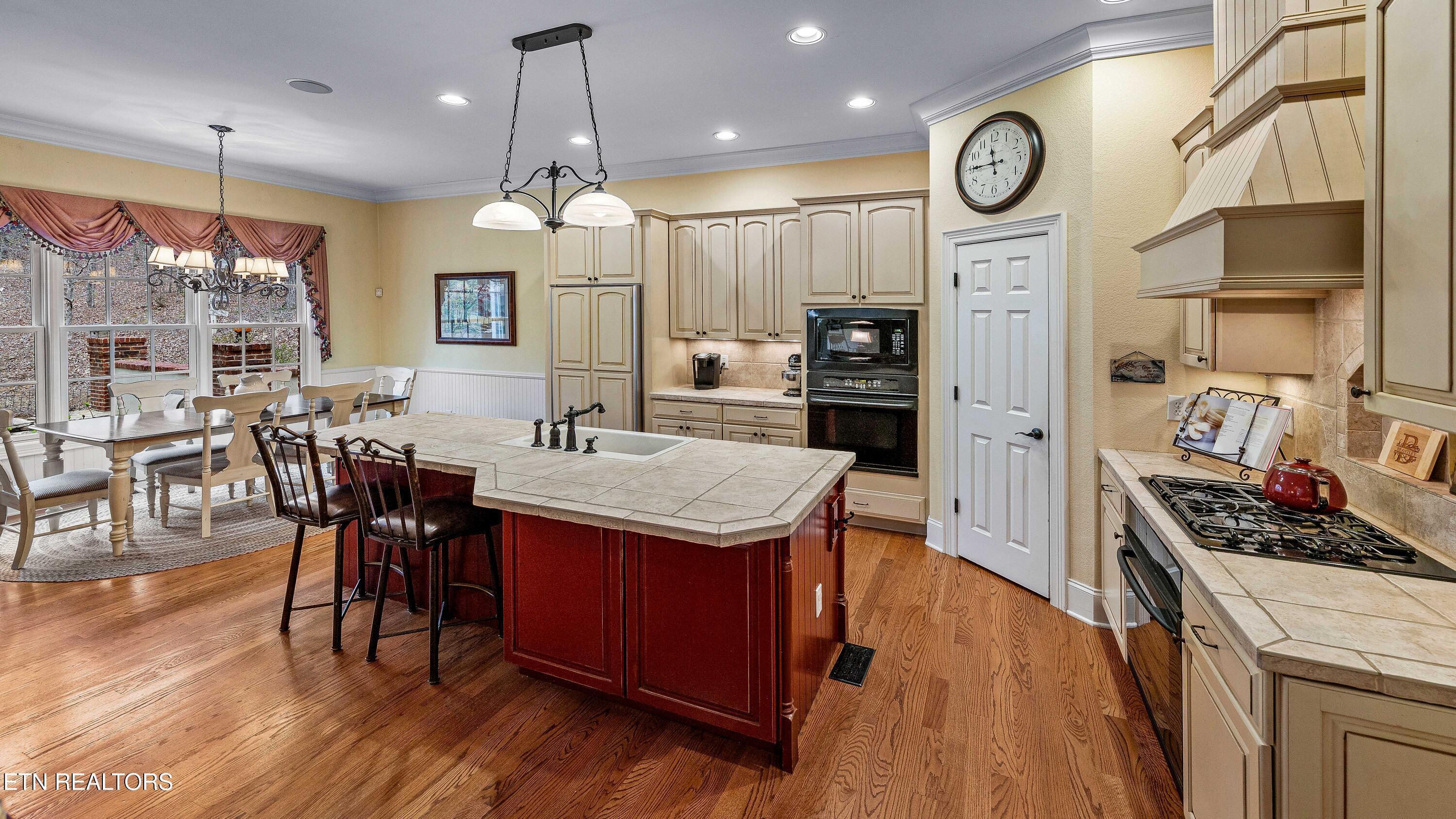 190 Lake Crest Drive, Lenoir City, TN - Fort Loudoun and Tellico Lake Real Estate - Image# 19