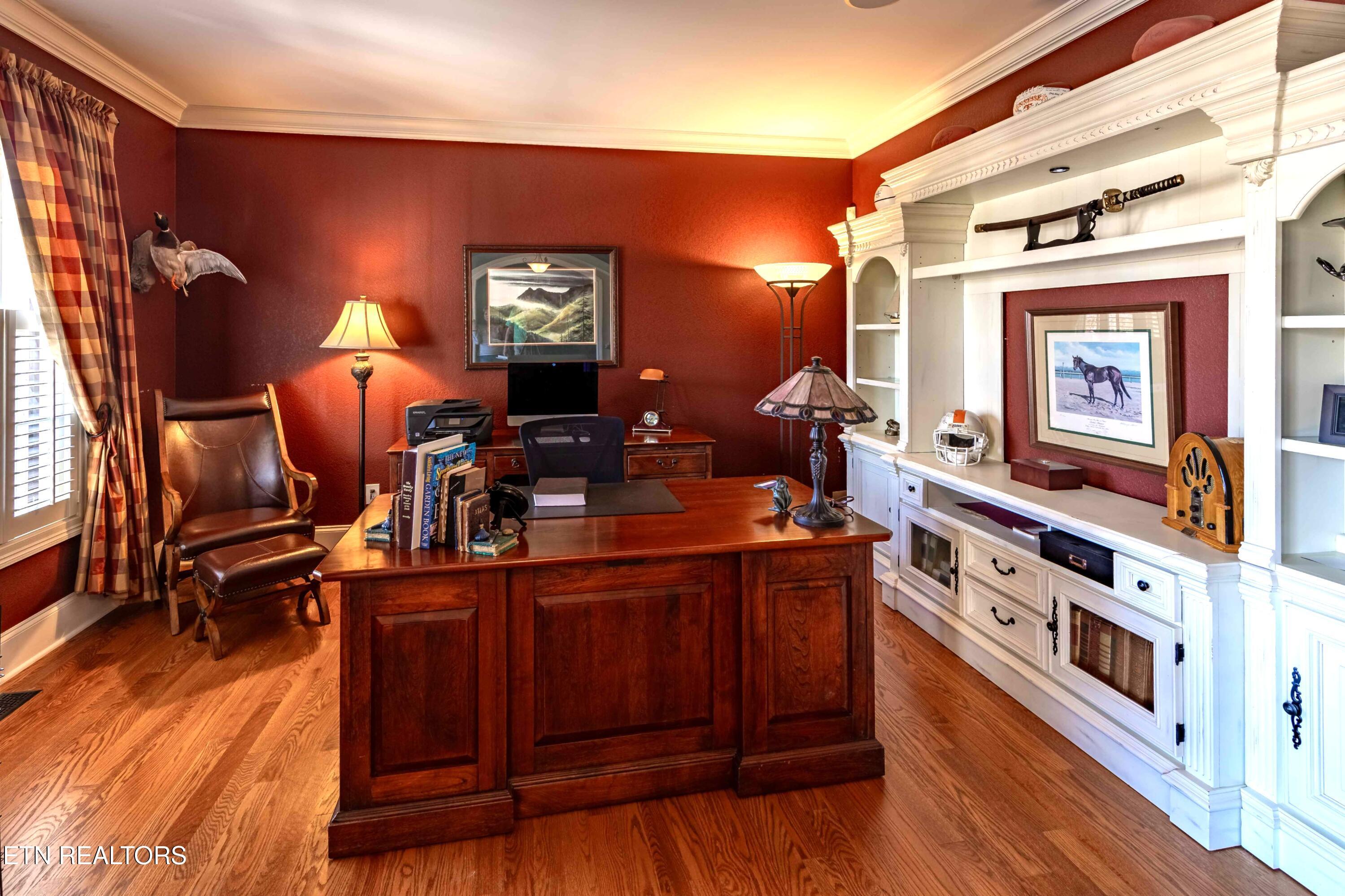 190 Lake Crest Drive, Lenoir City, TN - Fort Loudoun and Tellico Lake Real Estate - Image# 6