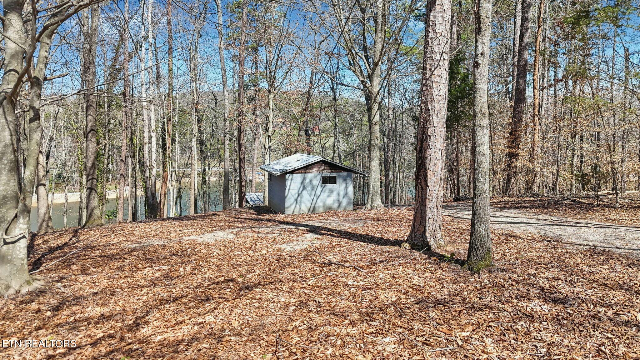 3798 Lakeland Drive, Lenoir City, TN - Fort Loudoun and Tellico Lake Real Estate - Image# 9