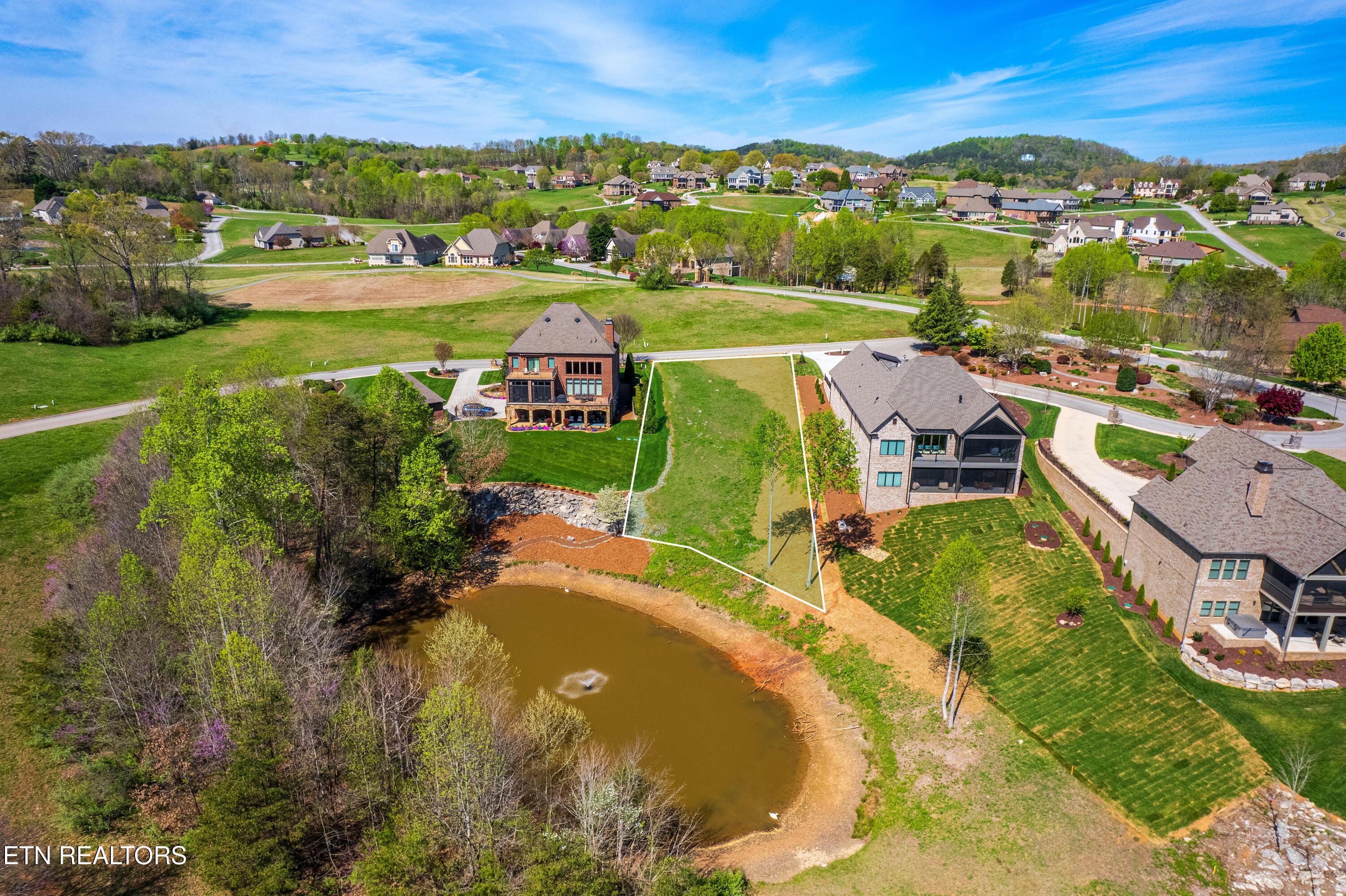 101 Breakers Drive, Vonore, TN - Fort Loudoun and Tellico Lake Real Estate - Image# 6