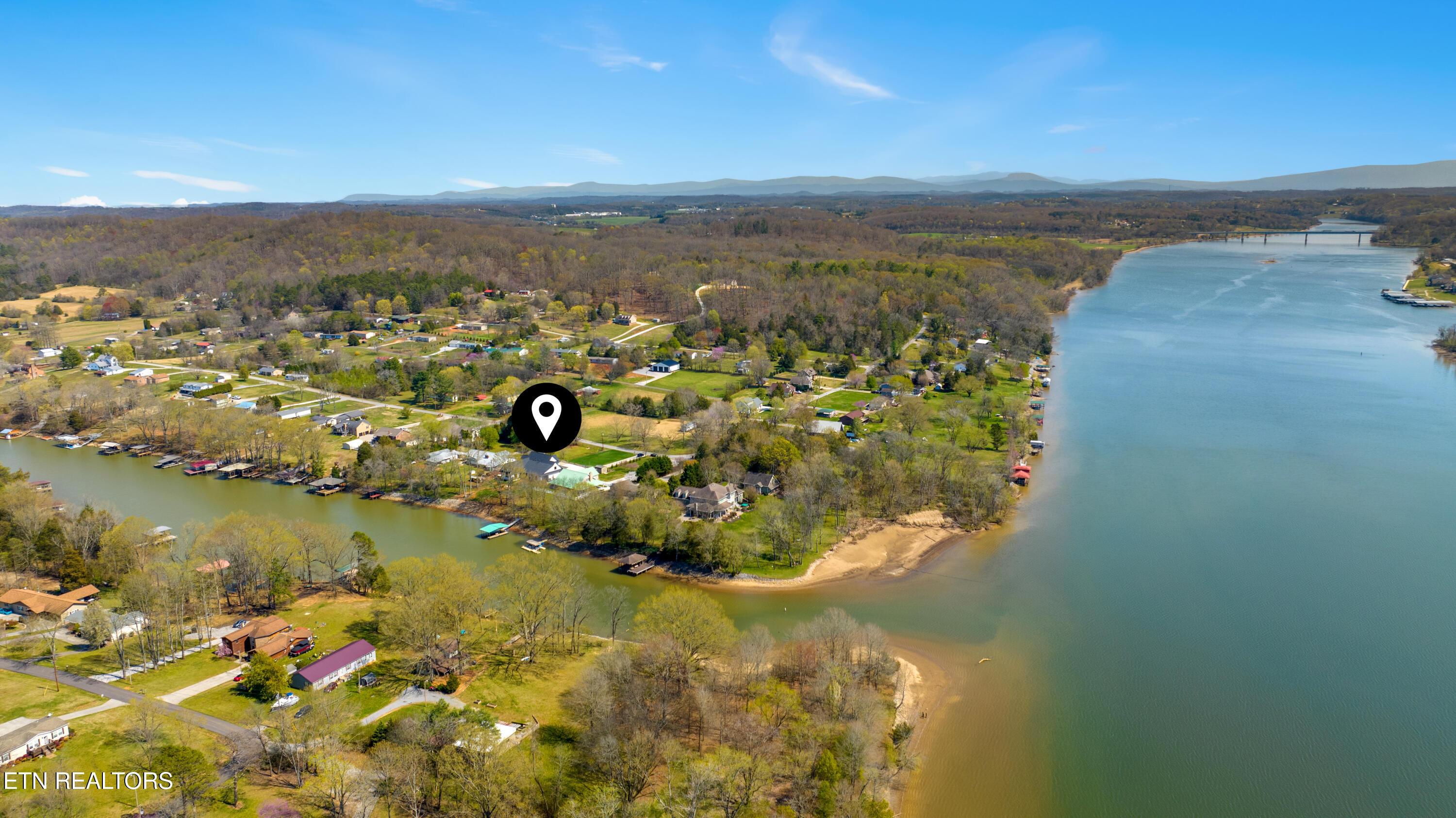 196 Lakeview Cove Drive, Loudon, TN - Fort Loudoun and Tellico Lake Real Estate - Image# 49