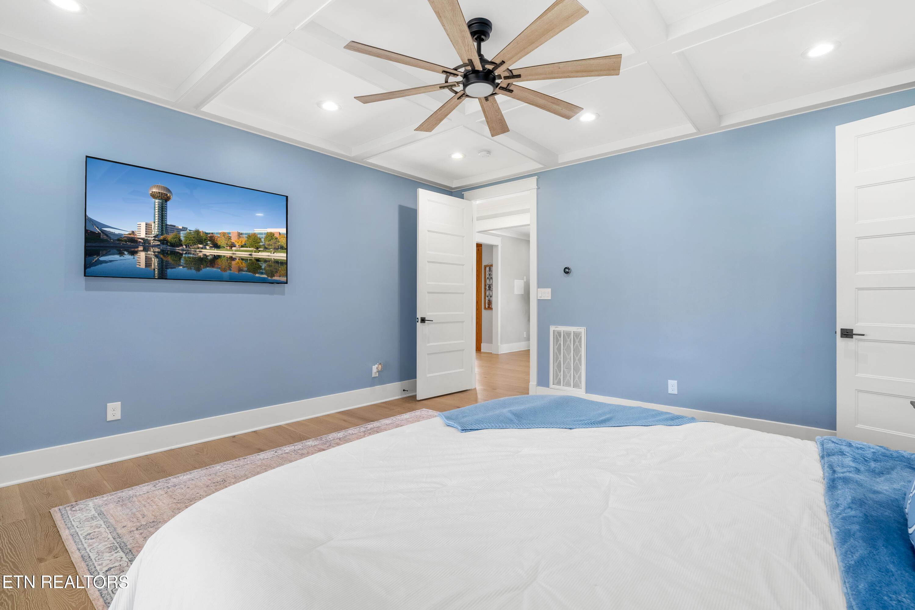 196 Lakeview Cove Drive, Loudon, TN - Fort Loudoun and Tellico Lake Real Estate - Image# 21