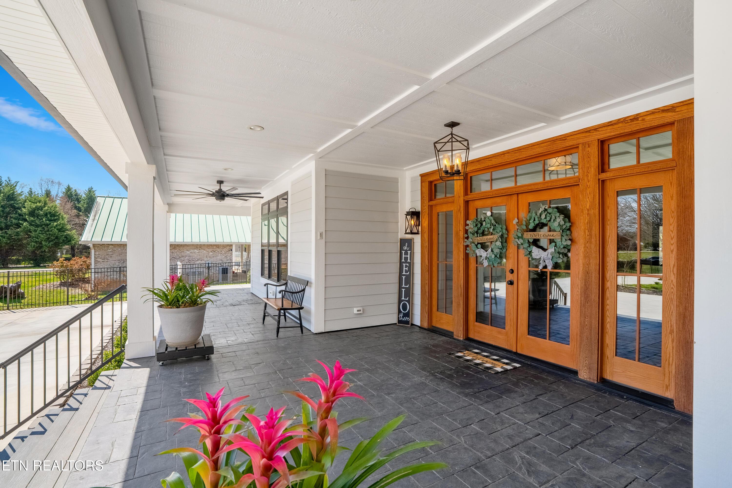 196 Lakeview Cove Drive, Loudon, TN - Fort Loudoun and Tellico Lake Real Estate - Image# 5