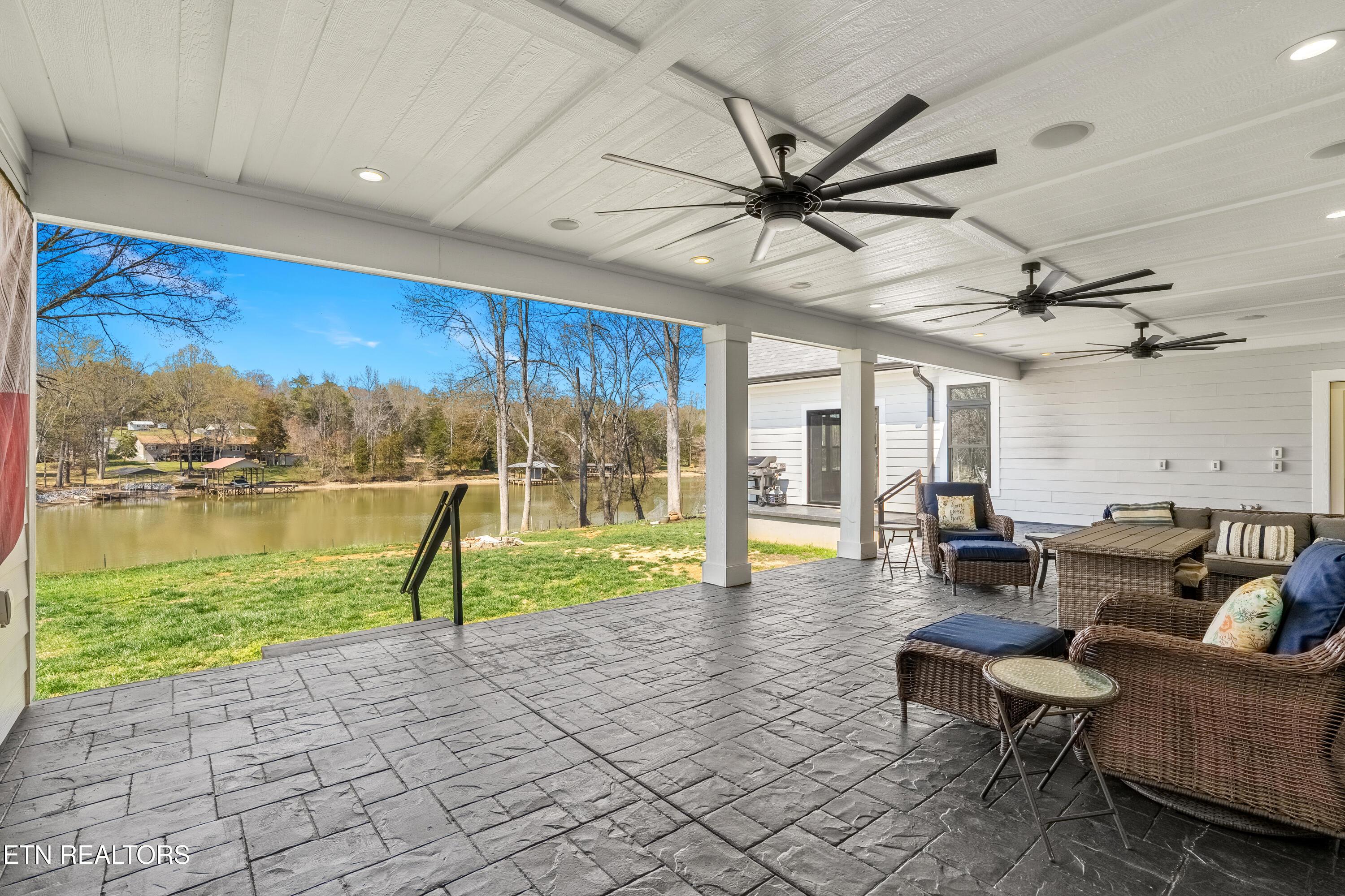 196 Lakeview Cove Drive, Loudon, TN - Fort Loudoun and Tellico Lake Real Estate - Image# 47
