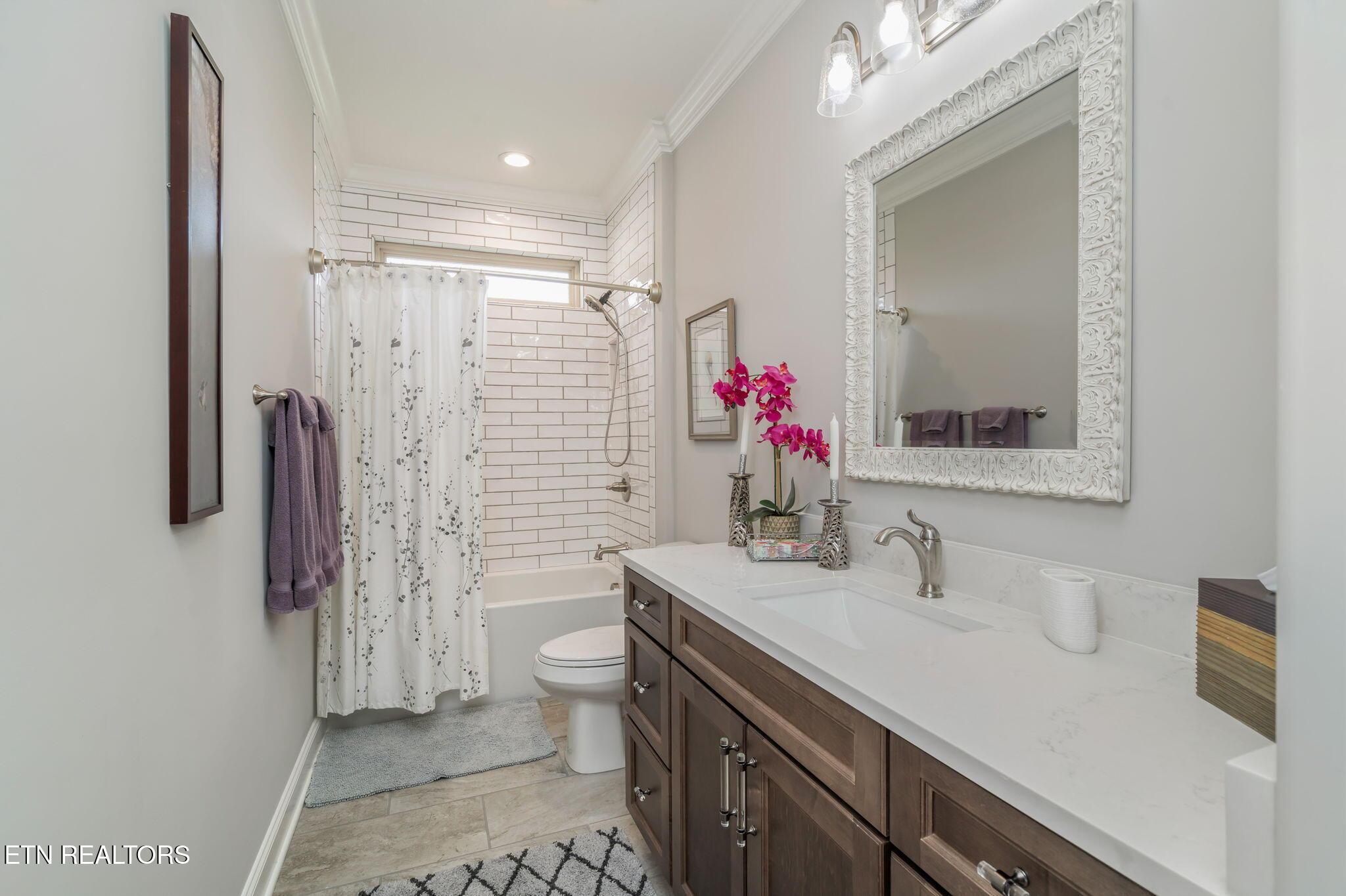 528 E Port Drive, Lenoir City, TN - Fort Loudoun and Tellico Lake Real Estate - Image# 32