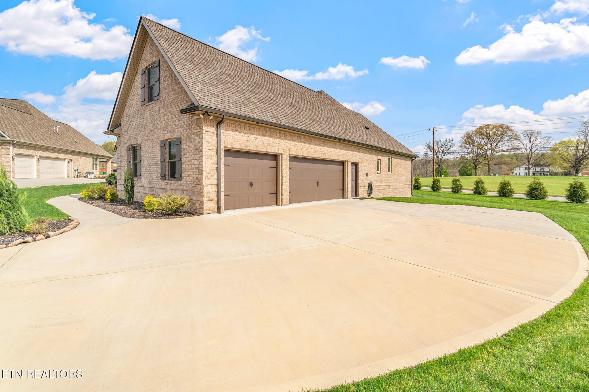 528 E Port Drive, Lenoir City, TN - Fort Loudoun and Tellico Lake Real Estate - Image# 42