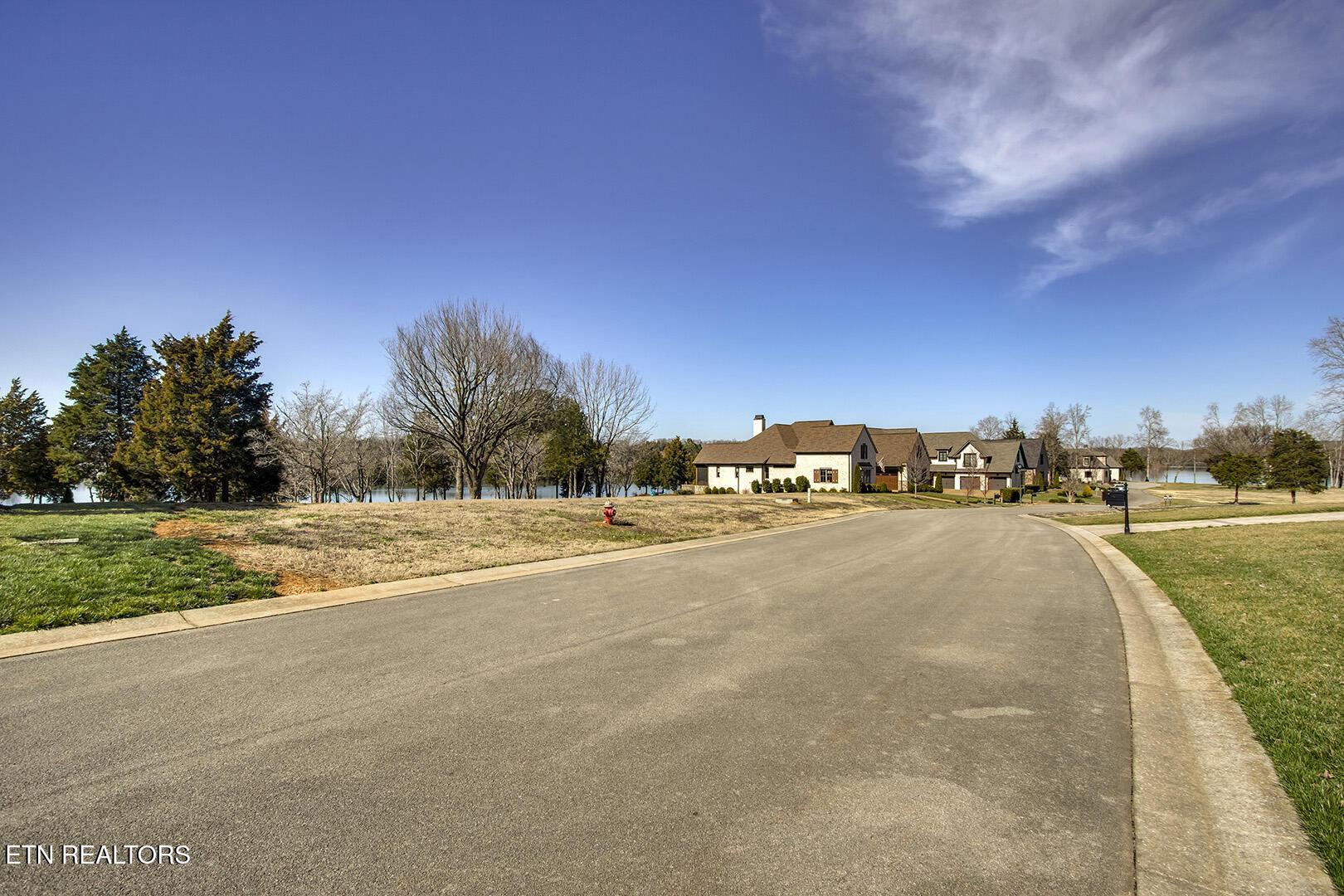 272 Edgewater Way, Lenoir City, TN - Fort Loudoun and Tellico Lake Real Estate - Image# 4
