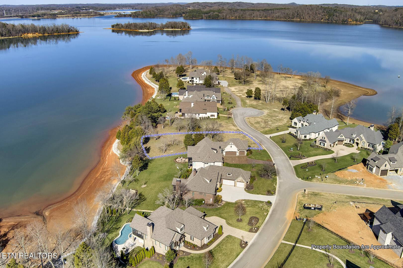 272 Edgewater Way, Lenoir City, TN - Fort Loudoun and Tellico Lake Real Estate - Image# 21