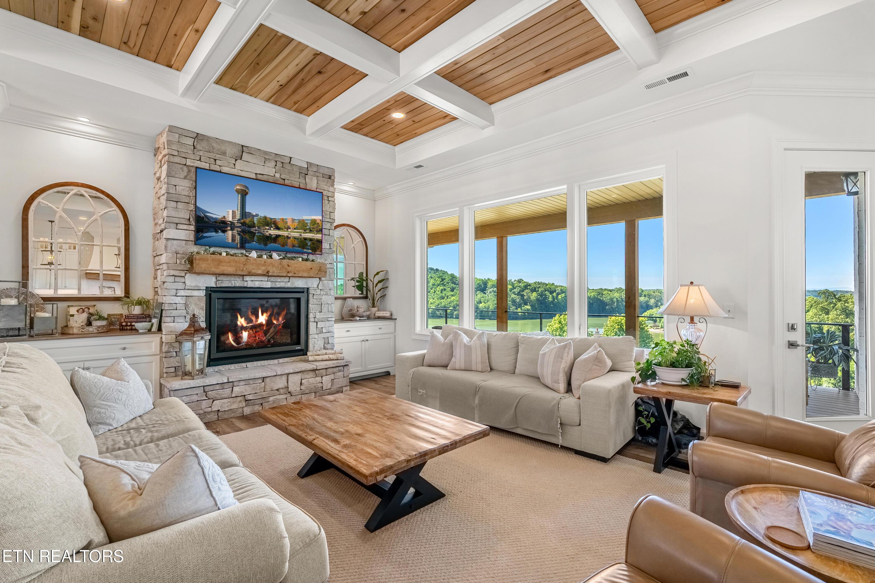 195 Hummingbird Drive, Vonore, TN - Fort Loudoun and Tellico Lake Real Estate - Image# 9