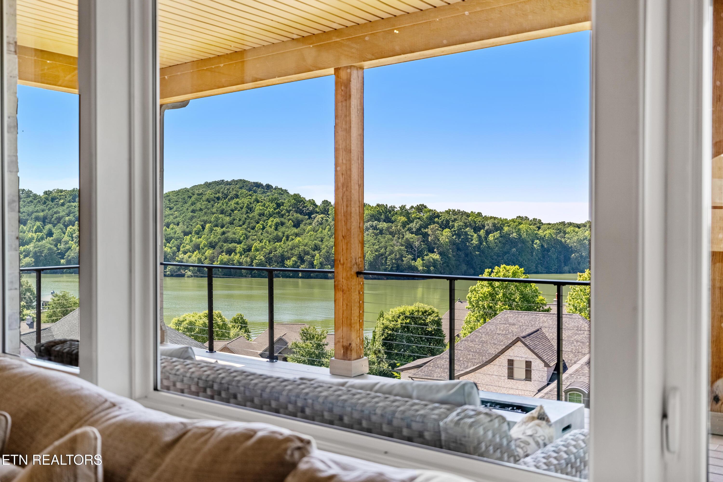 195 Hummingbird Drive, Vonore, TN - Fort Loudoun and Tellico Lake Real Estate - Image# 11