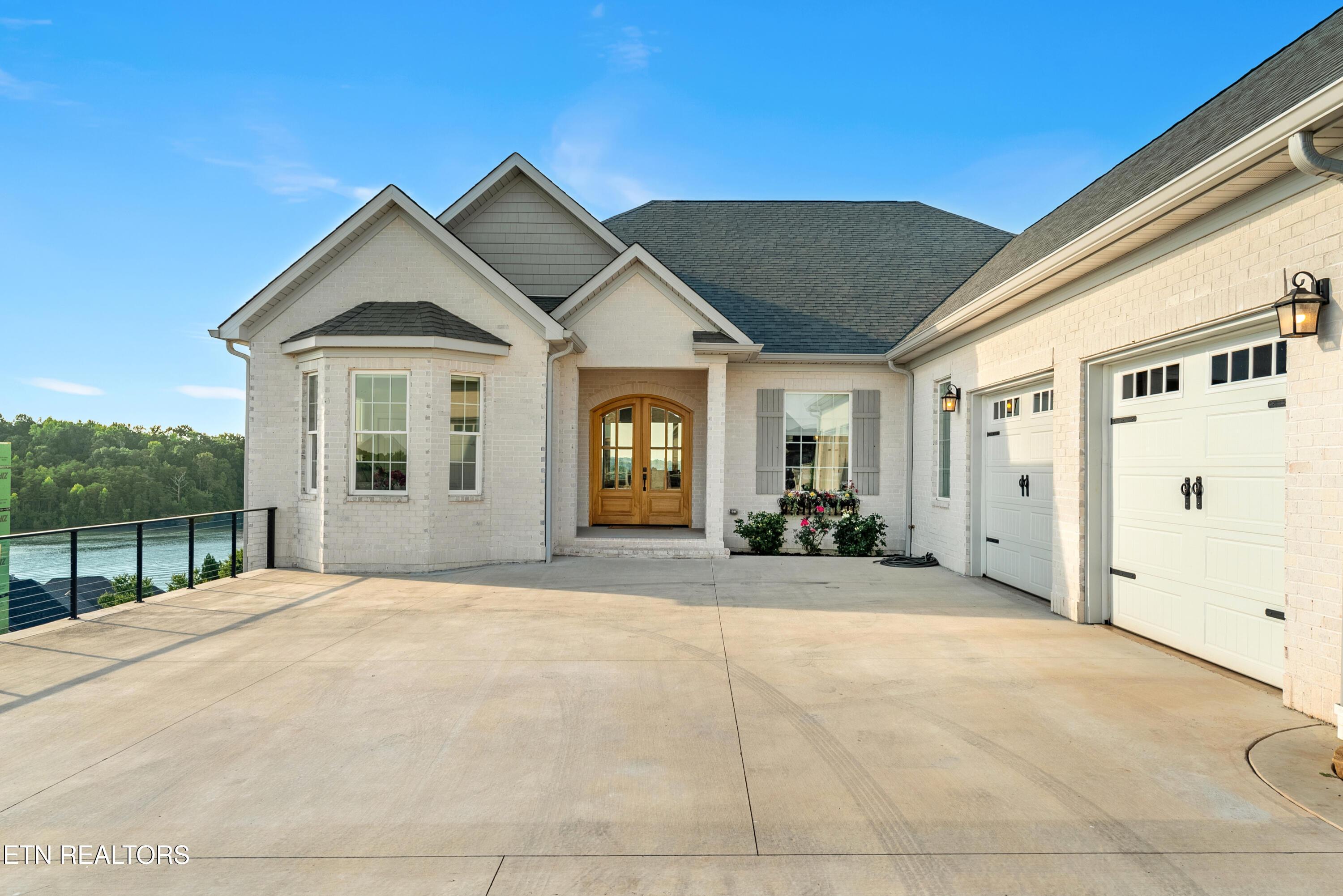 195 Hummingbird Drive, Vonore, TN - Fort Loudoun and Tellico Lake Real Estate - Image# 3