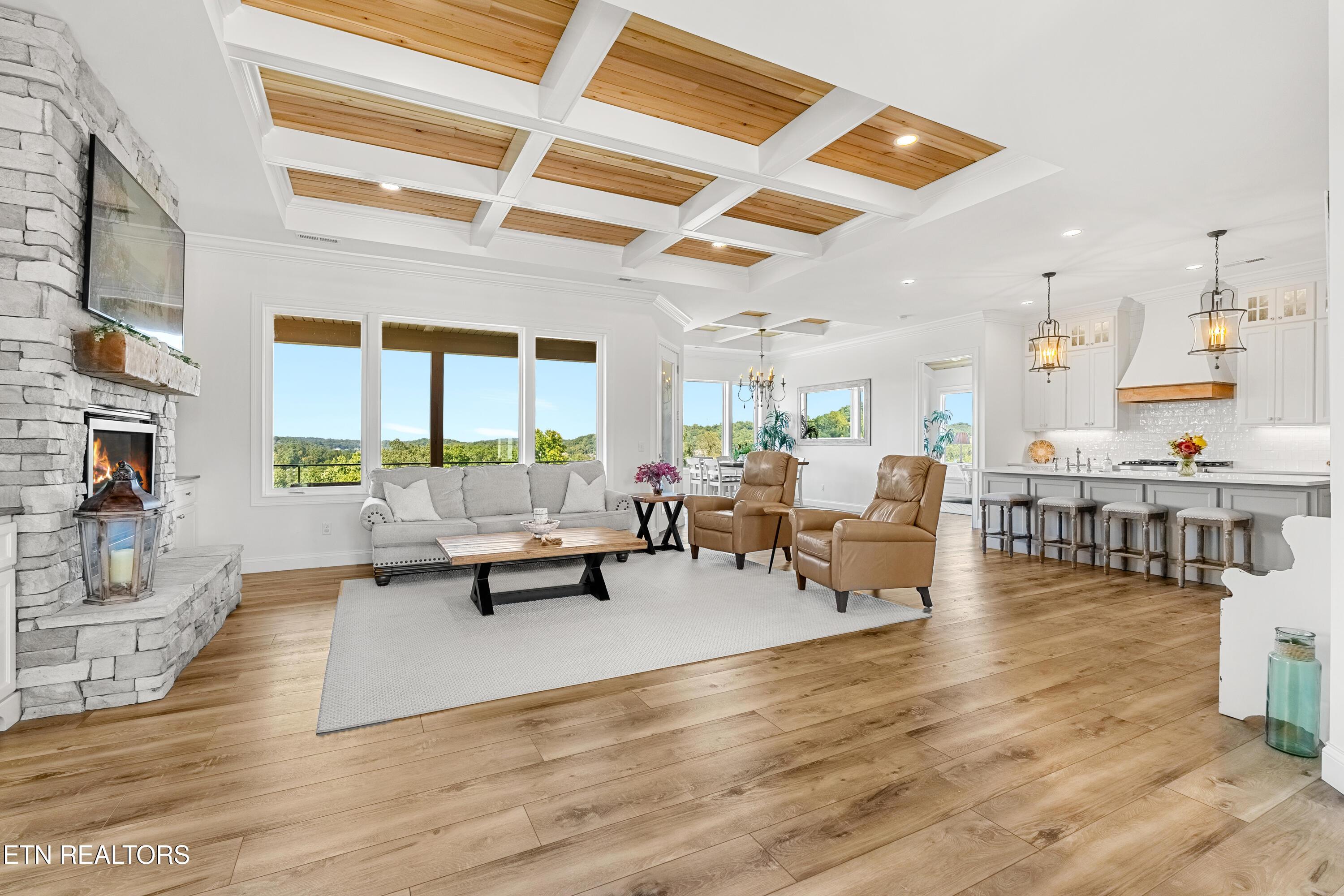195 Hummingbird Drive, Vonore, TN - Fort Loudoun and Tellico Lake Real Estate - Image# 6