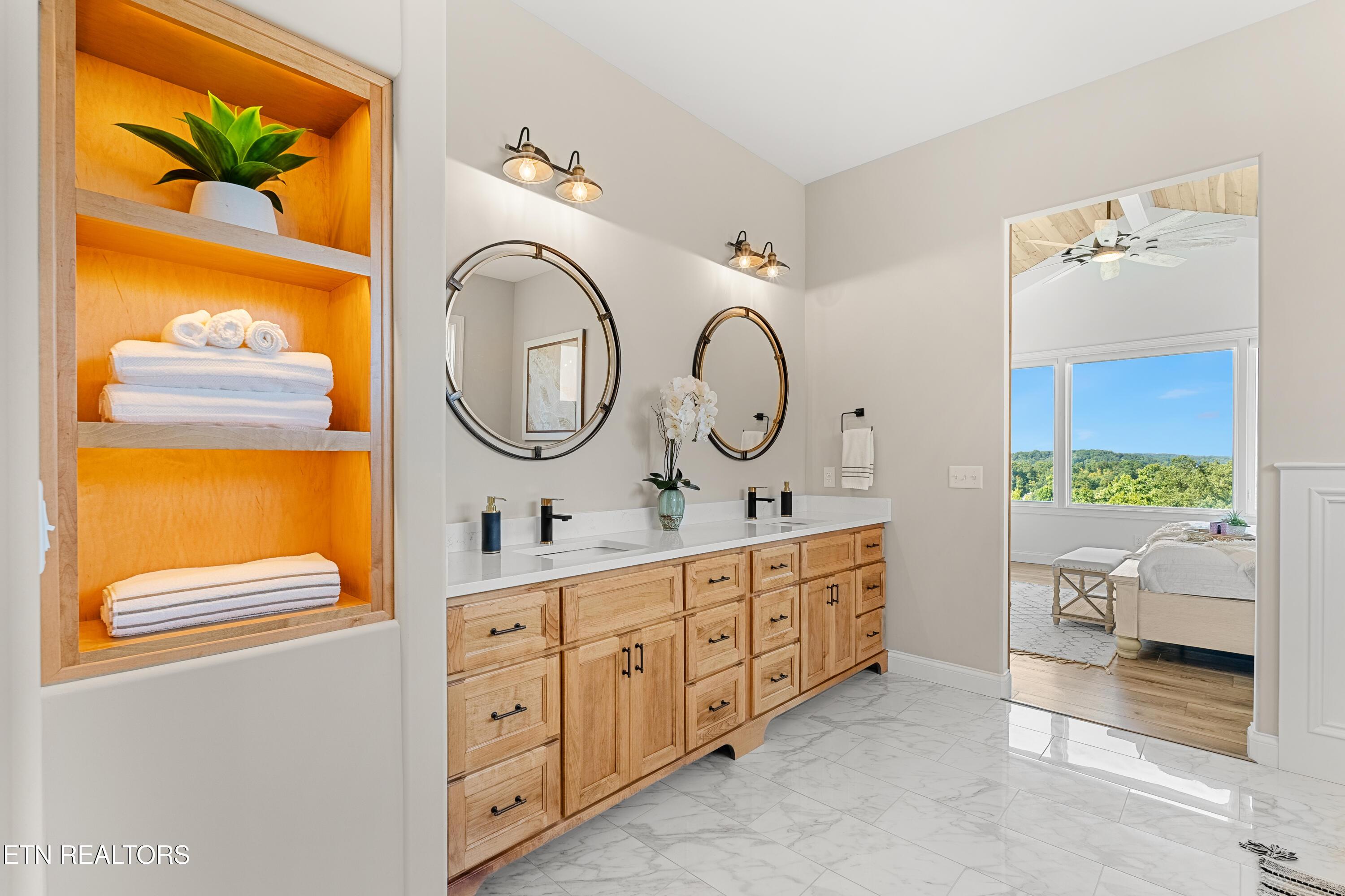 195 Hummingbird Drive, Vonore, TN - Fort Loudoun and Tellico Lake Real Estate - Image# 47