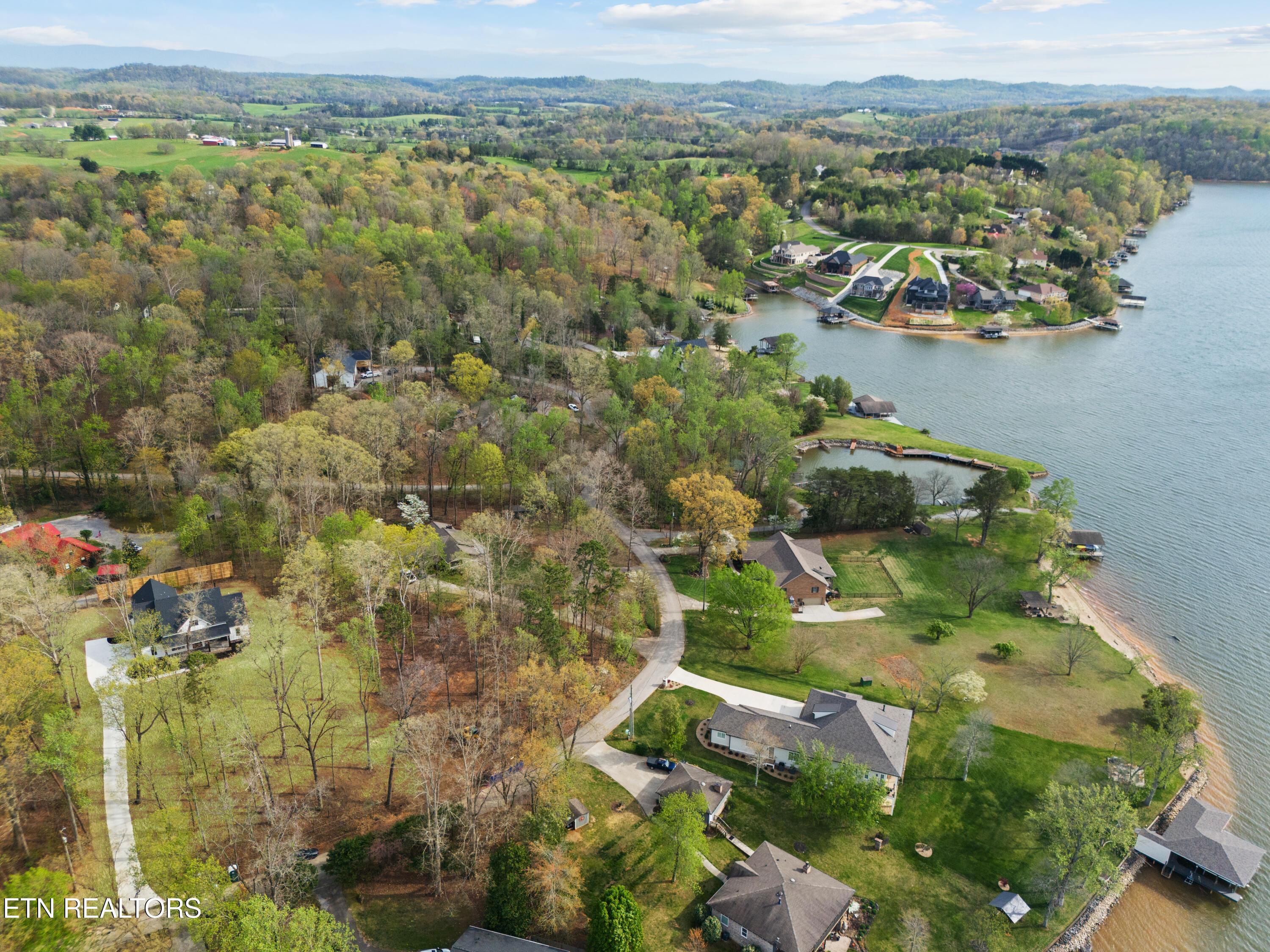 1139 N Sequoyah Drive, Friendsville, TN - Fort Loudoun and Tellico Lake Real Estate - Image# 7