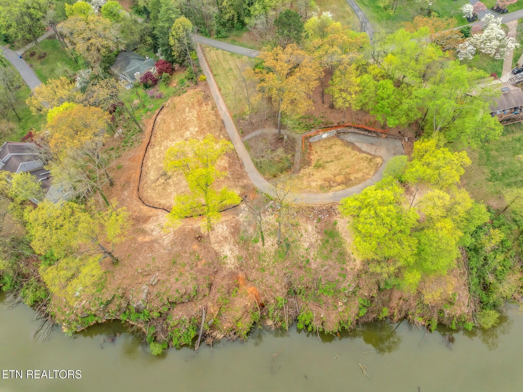 2101 Woodmere Lane, Knoxville, TN - Fort Loudoun and Tellico Lake Real Estate - Image# 24