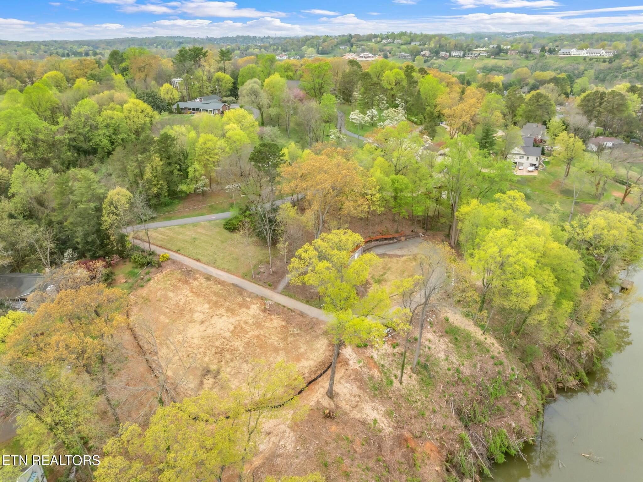 3516 Blow Drive, Knoxville, TN - Fort Loudoun and Tellico Lake Real Estate - Image# 23