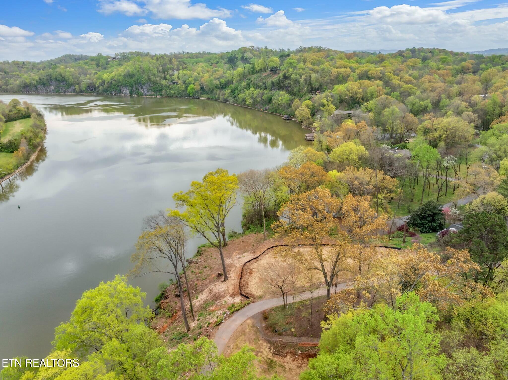 3516 Blow Drive, Knoxville, TN - Fort Loudoun and Tellico Lake Real Estate - Image# 24