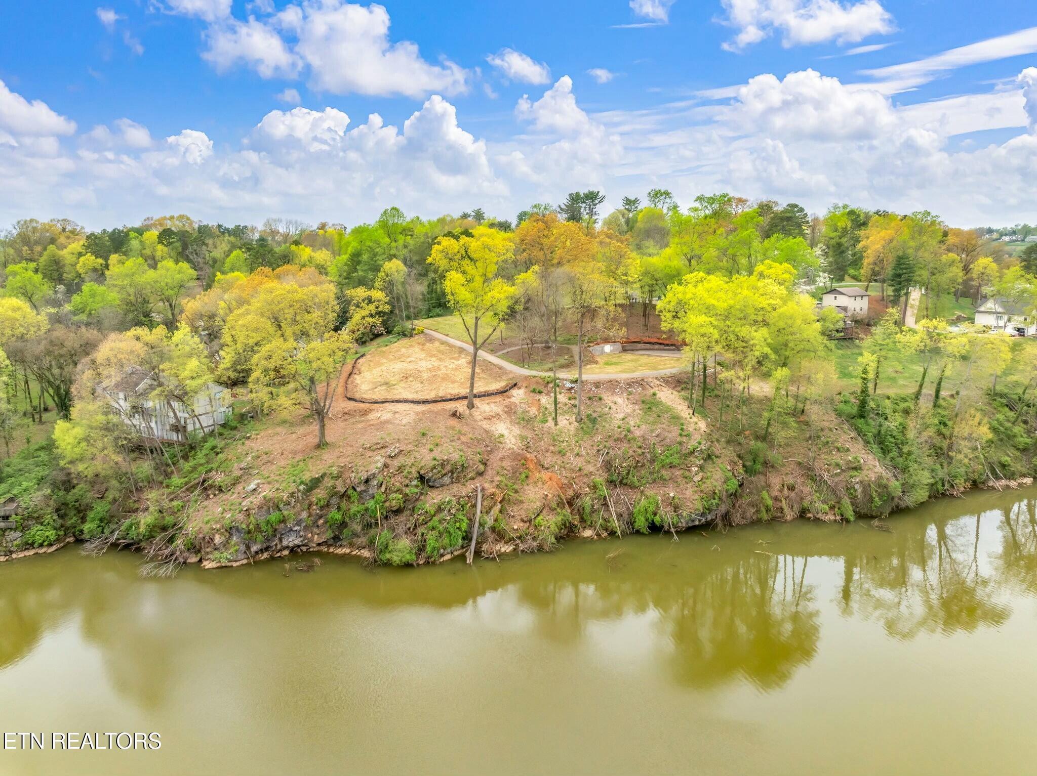 3516 Blow Drive, Knoxville, TN - Fort Loudoun and Tellico Lake Real Estate - Image# 26