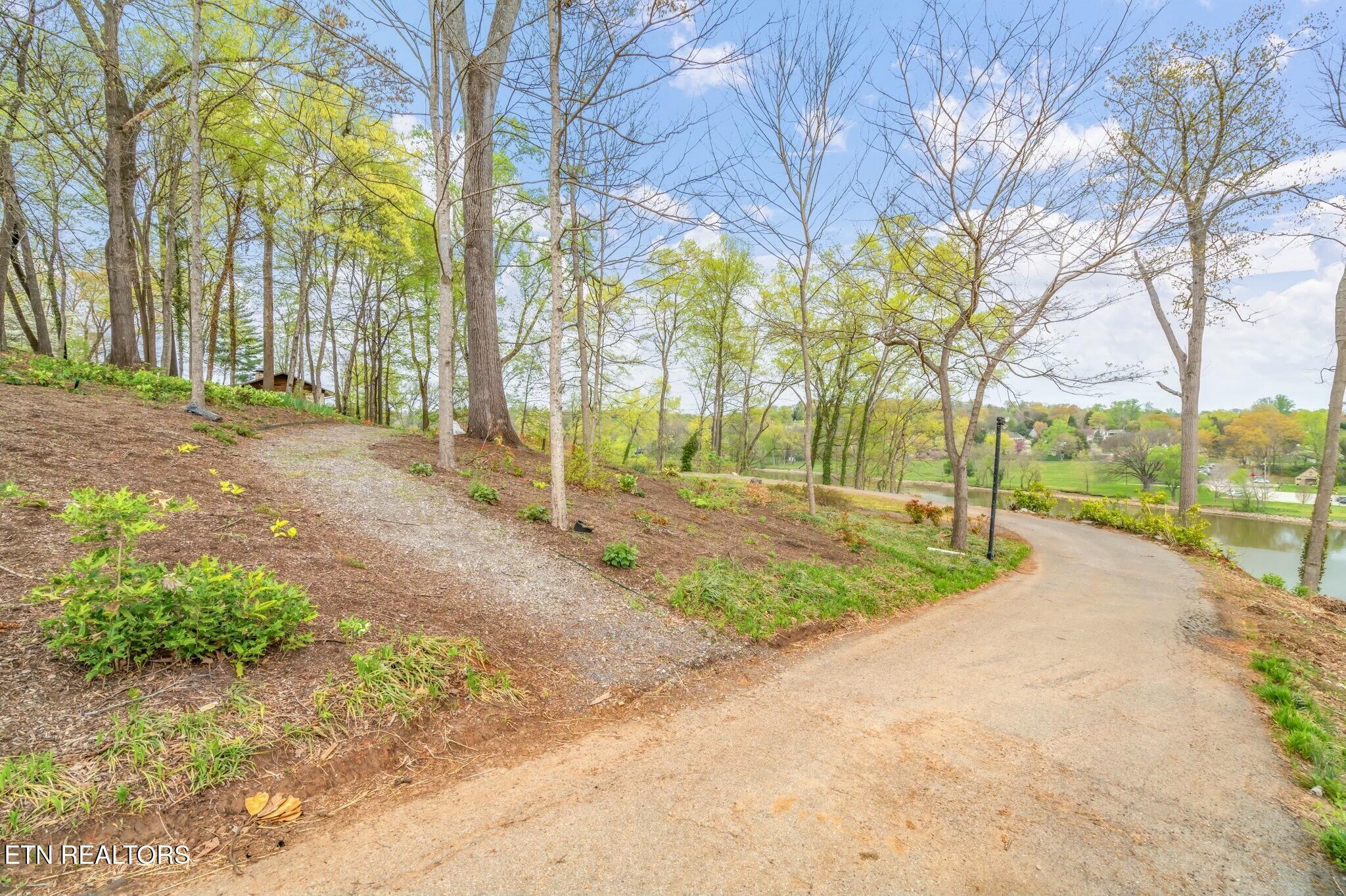 3516 Blow Drive, Knoxville, TN - Fort Loudoun and Tellico Lake Real Estate - Image# 37