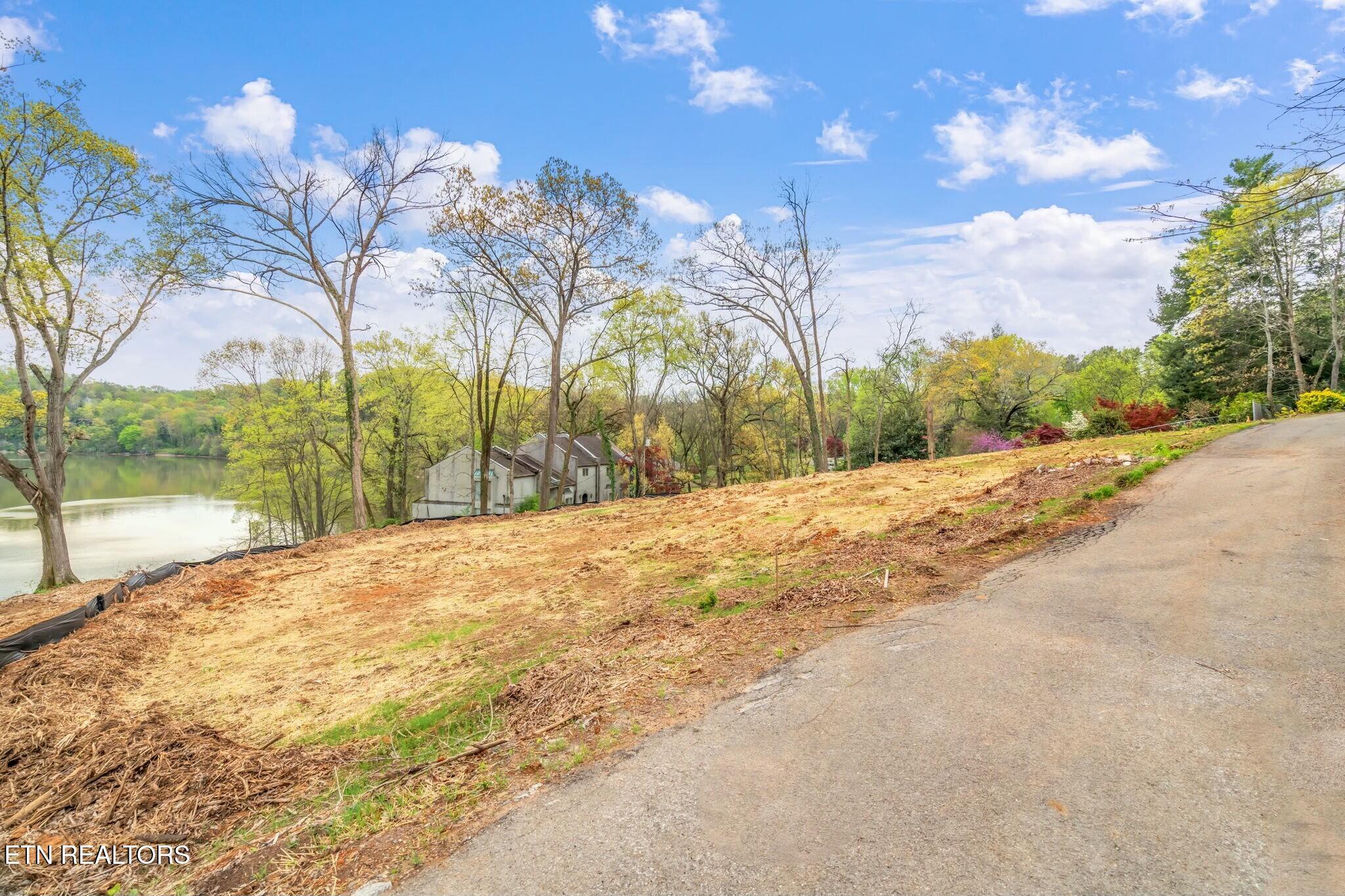 3516 Blow Drive, Knoxville, TN - Fort Loudoun and Tellico Lake Real Estate - Image# 38
