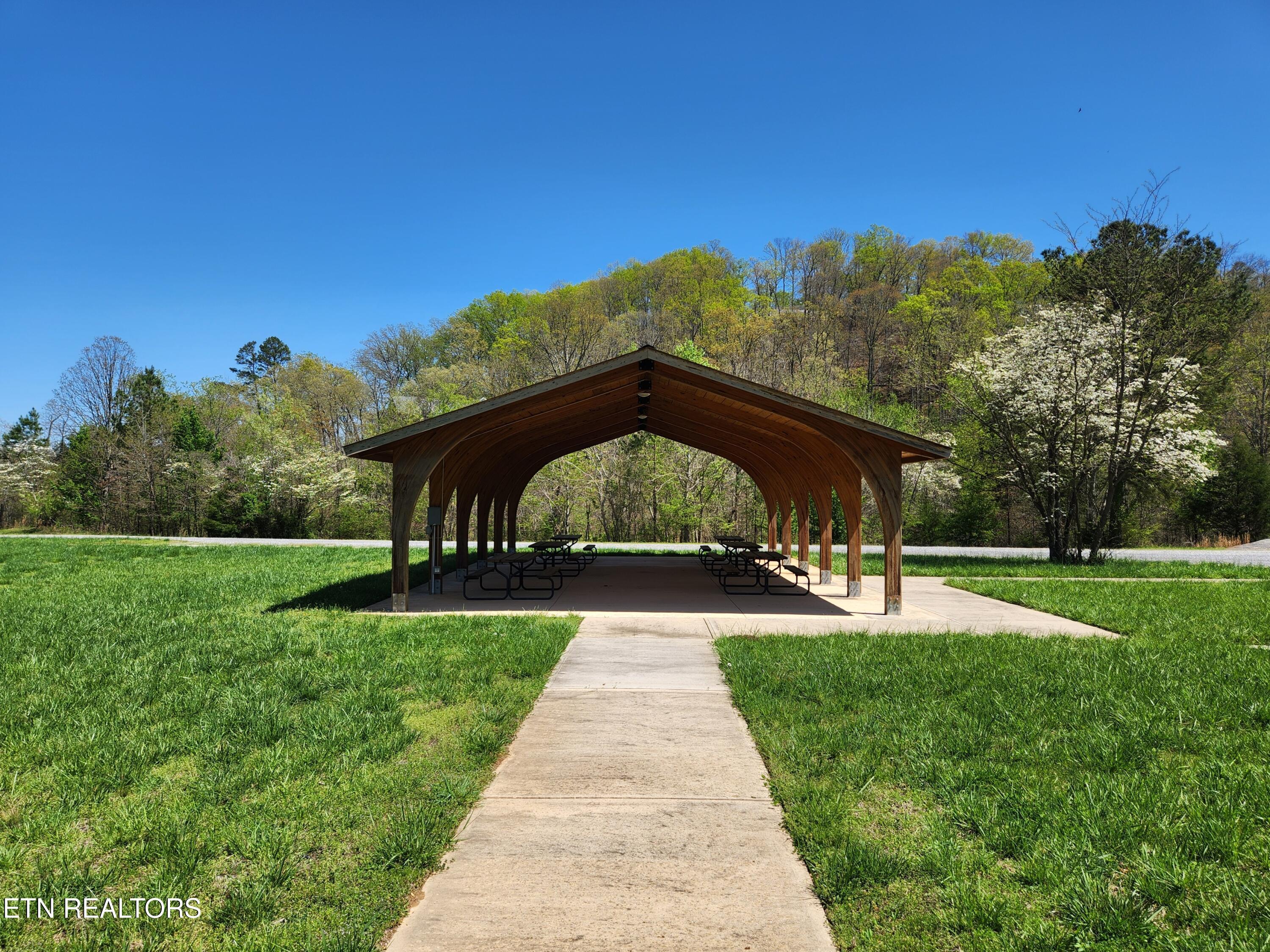 Lake Ferry Lot 251 Drive, Loudon, TN - Fort Loudoun and Tellico Lake Real Estate - Image# 10