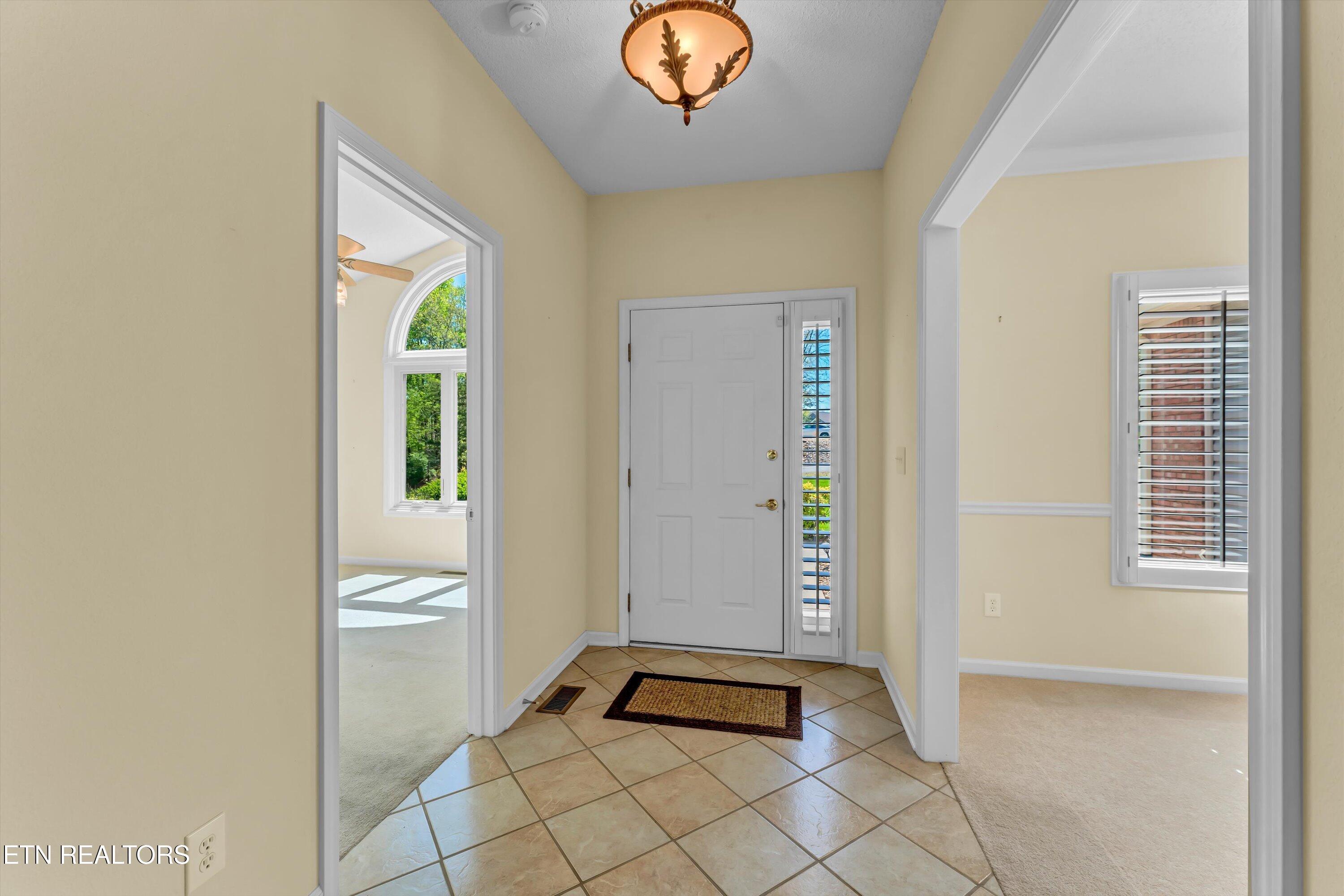 213 Osage Lane, Loudon, TN - Fort Loudoun and Tellico Lake Real Estate - Image# 5