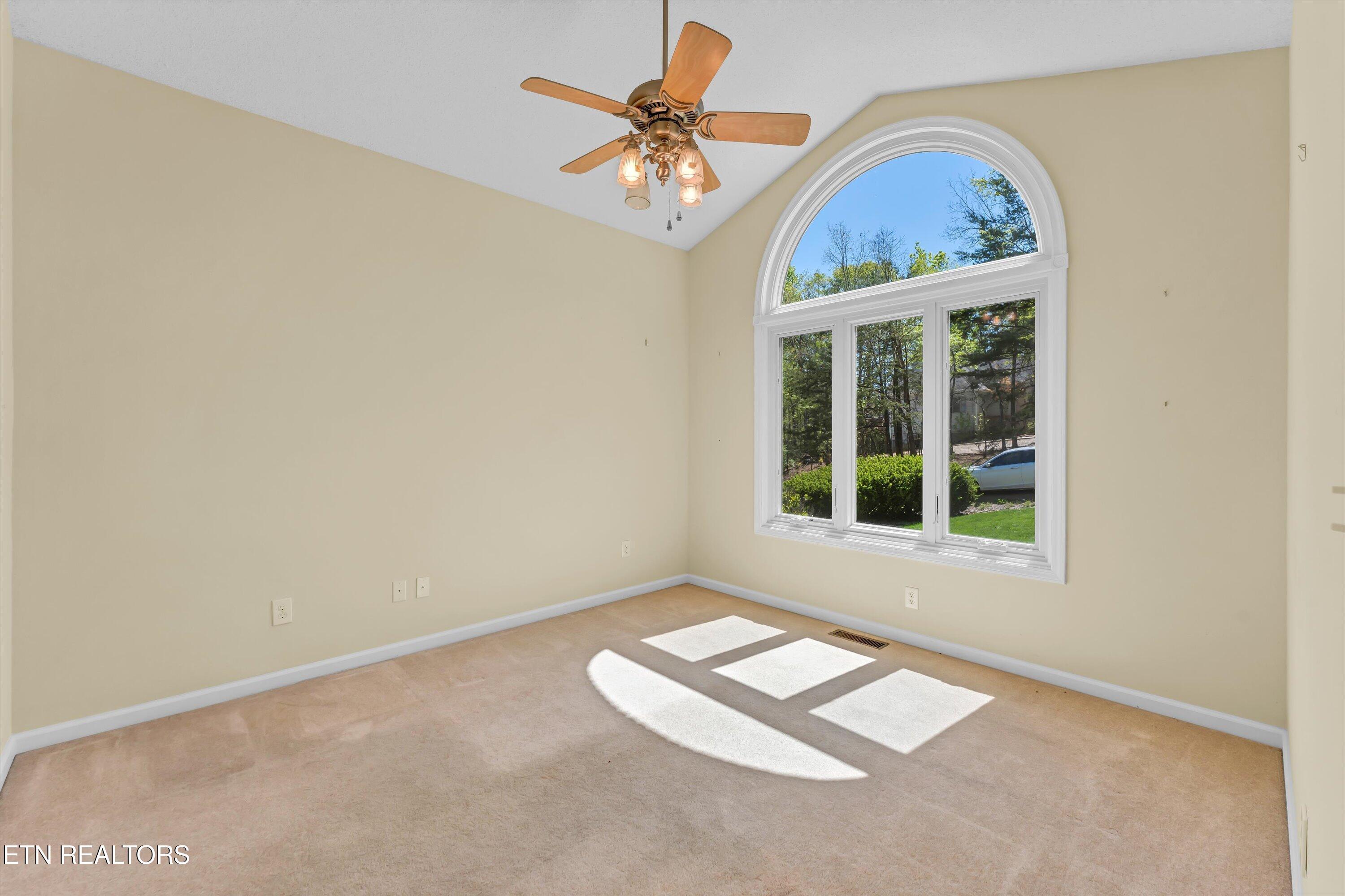 213 Osage Lane, Loudon, TN - Fort Loudoun and Tellico Lake Real Estate - Image# 6