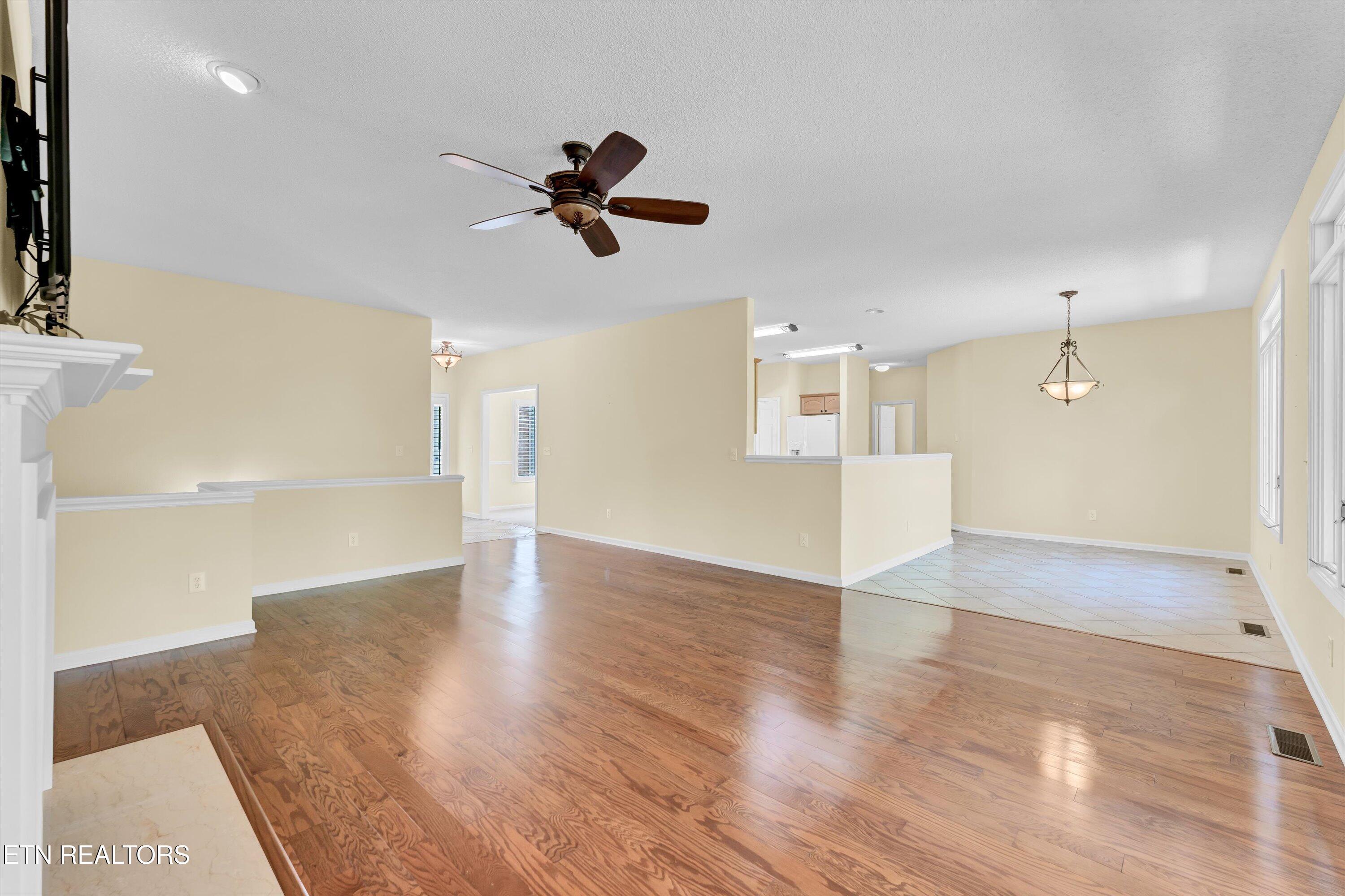 213 Osage Lane, Loudon, TN - Fort Loudoun and Tellico Lake Real Estate - Image# 14