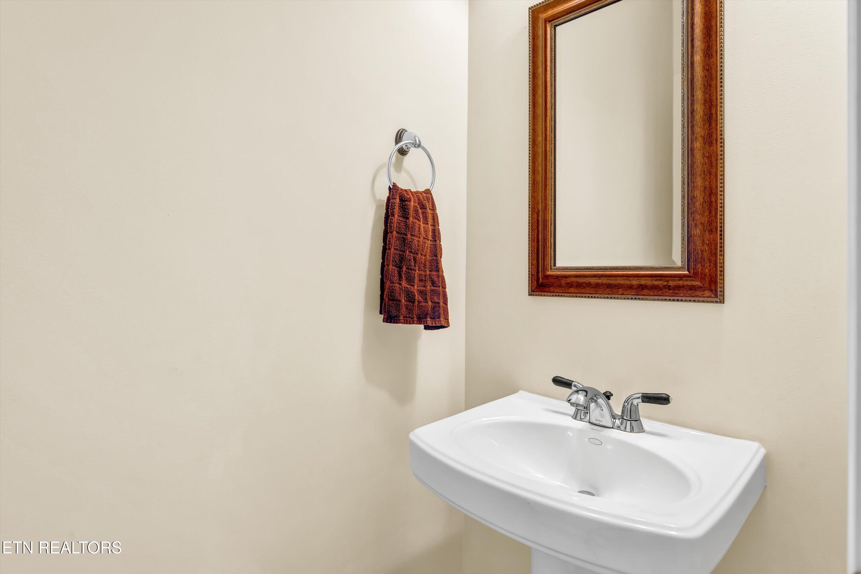 213 Osage Lane, Loudon, TN - Fort Loudoun and Tellico Lake Real Estate - Image# 21