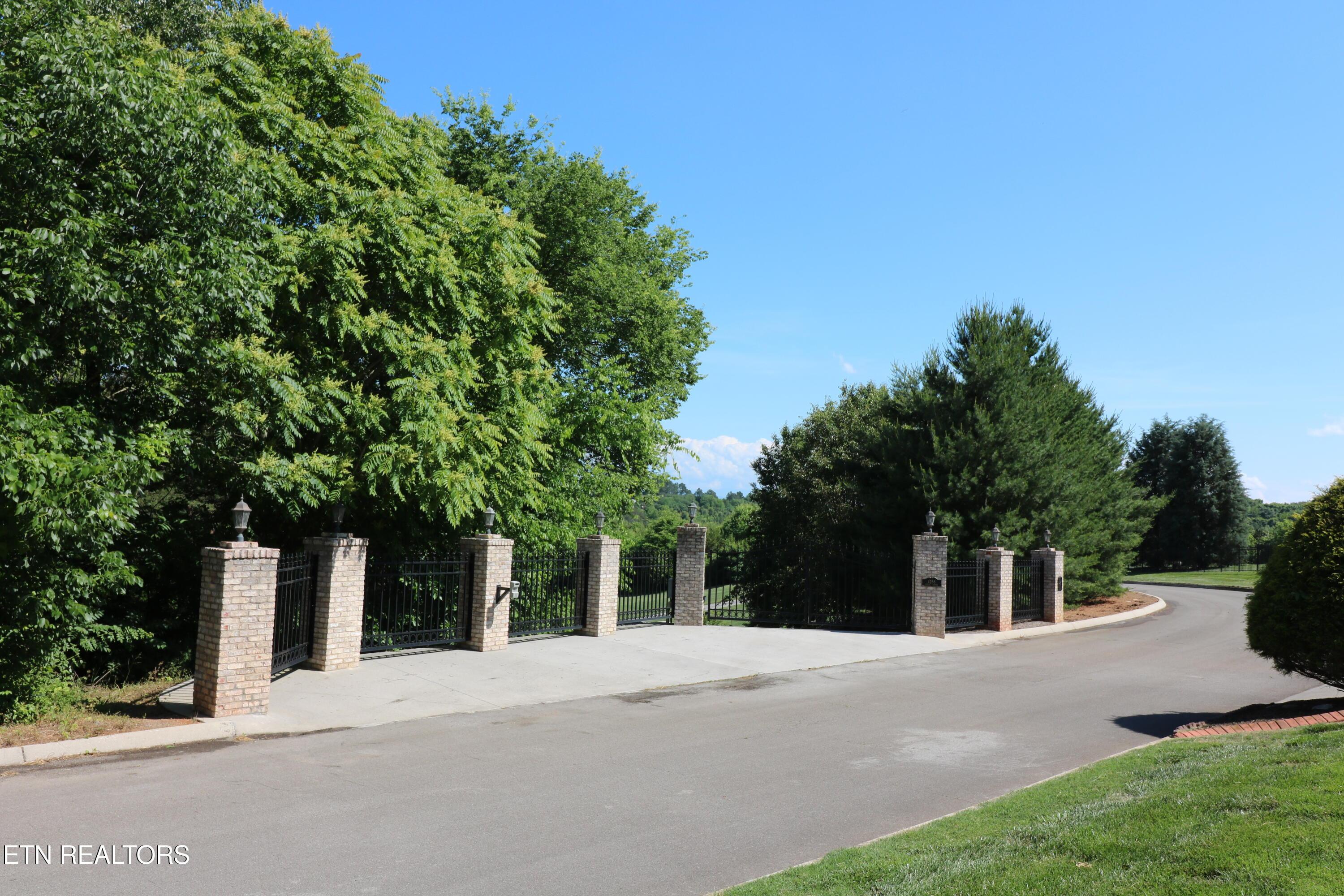 4266 Ridge Water Rd, Louisville, TN - Fort Loudoun and Tellico Lake Real Estate - Image# 2