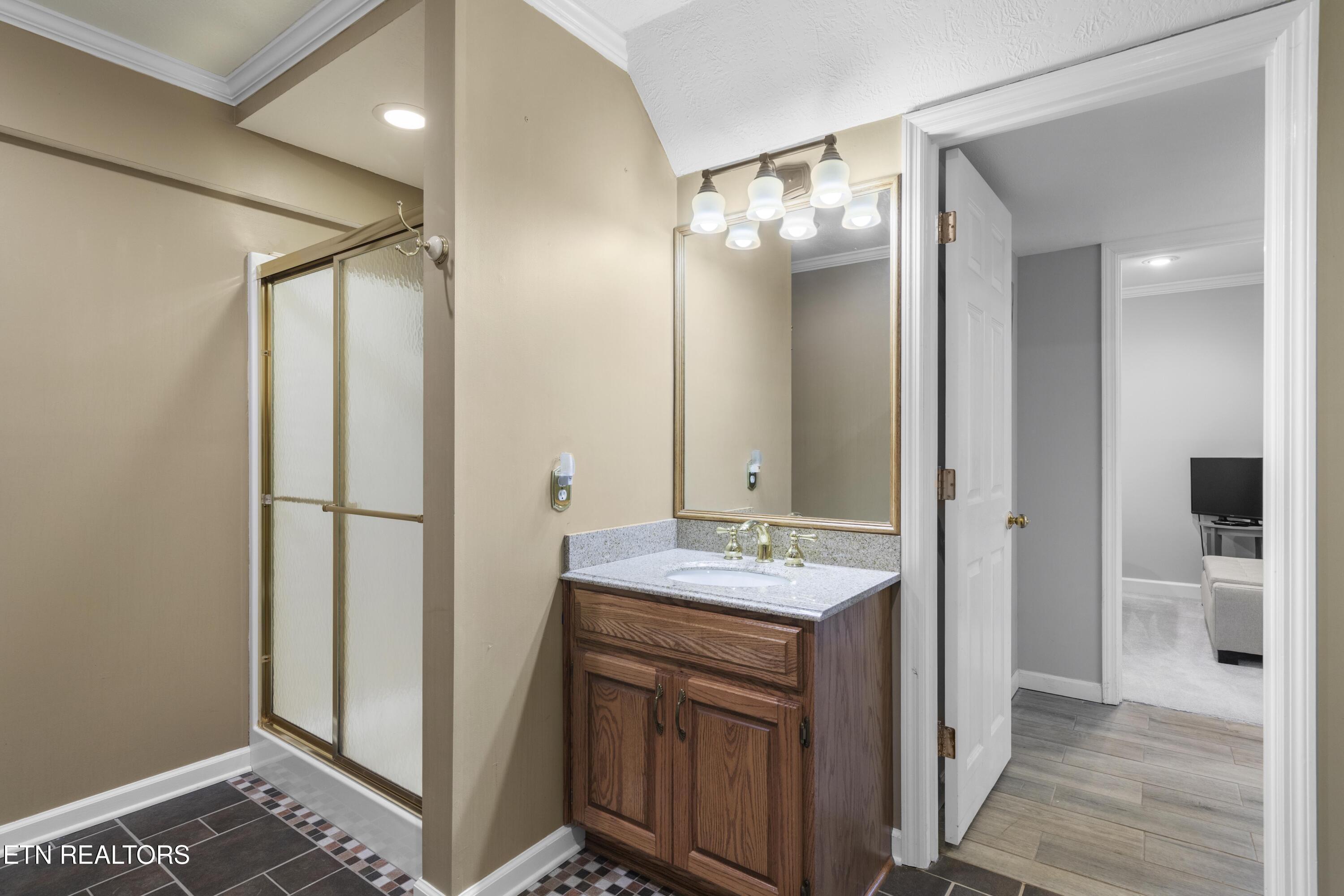 4015 Topside Rd, Knoxville, TN - Fort Loudoun and Tellico Lake Real Estate - Image# 17