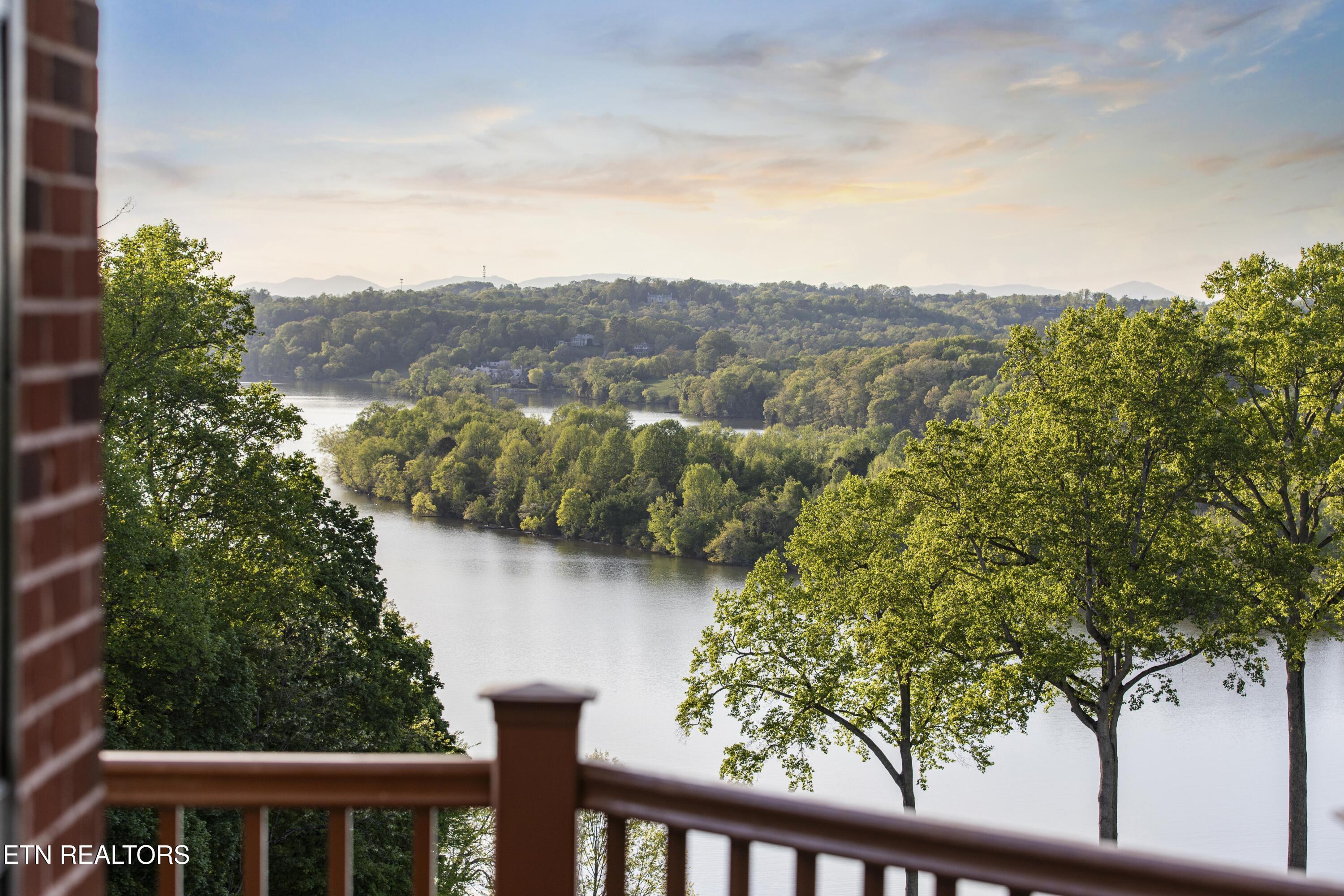 4015 Topside Rd, Knoxville, TN - Fort Loudoun and Tellico Lake Real Estate - Image# 29