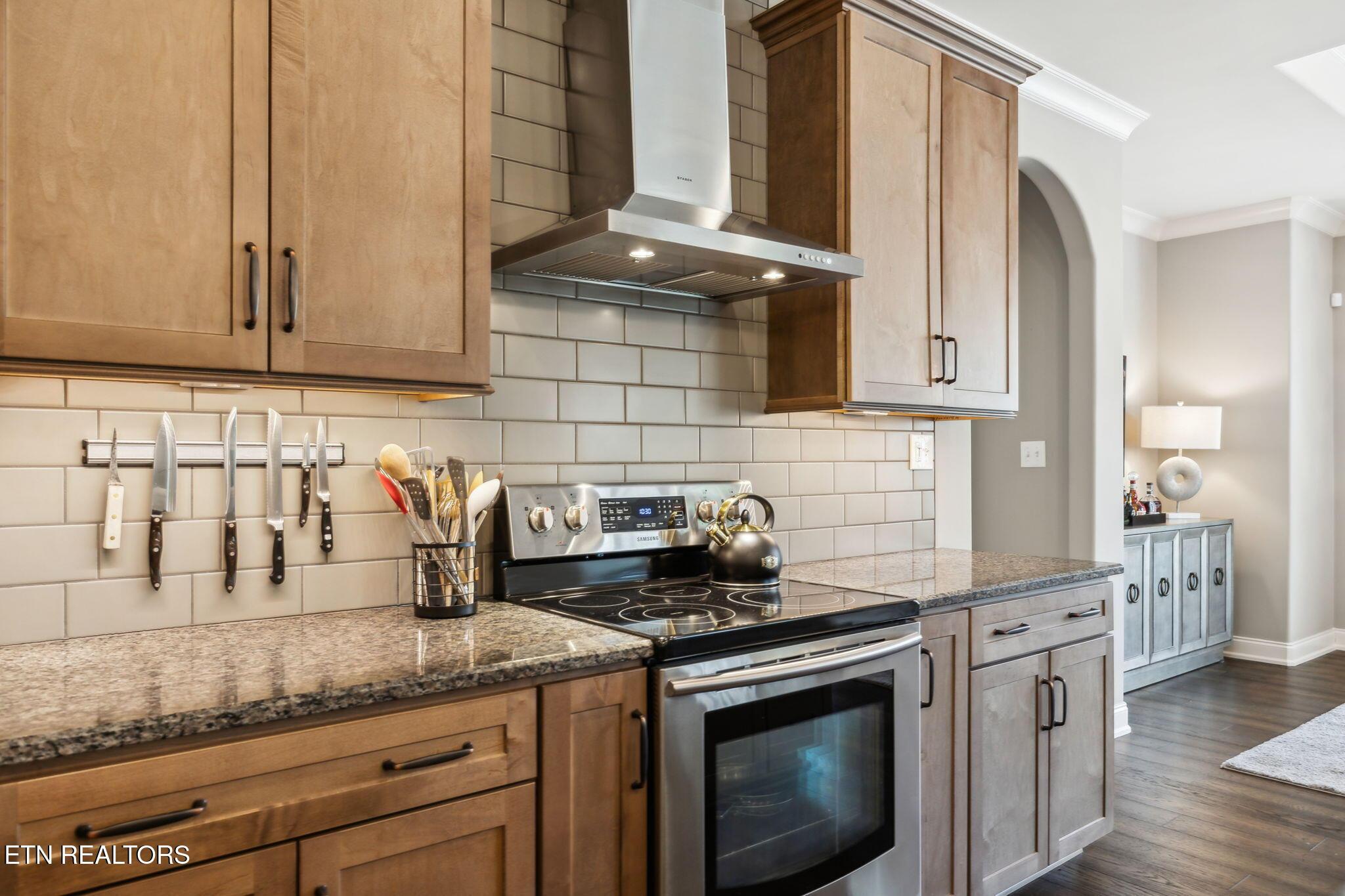 324 Oostanali Circle, Loudon, TN - Fort Loudoun and Tellico Lake Real Estate - Image# 8