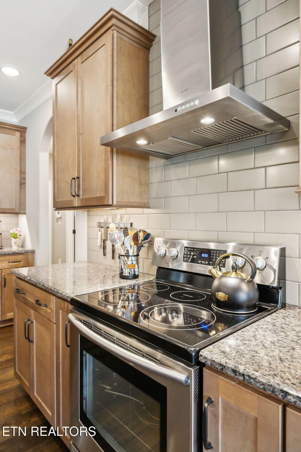 324 Oostanali Circle, Loudon, TN - Fort Loudoun and Tellico Lake Real Estate - Image# 11