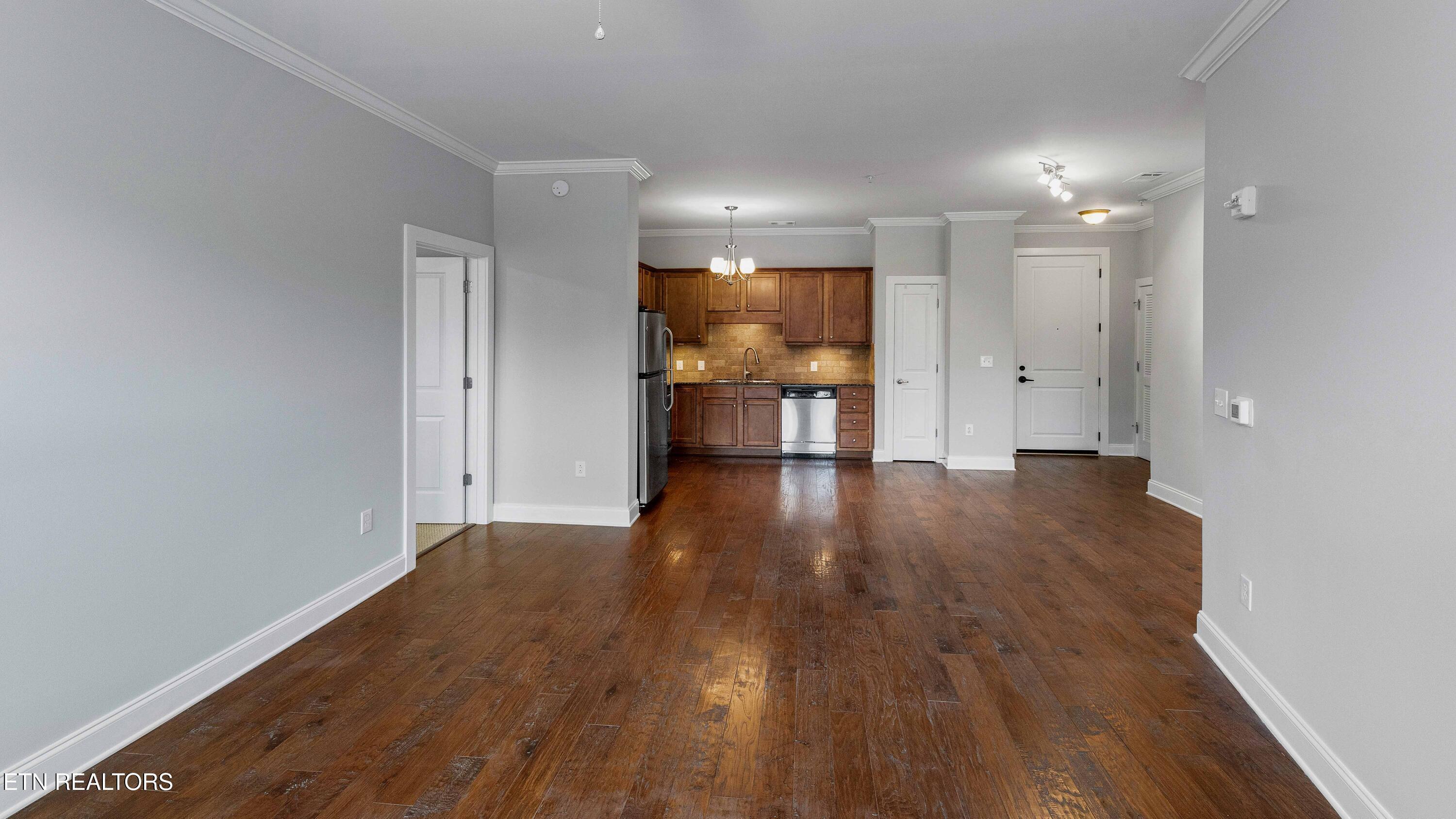 445 W Blount Ave, Knoxville, TN - Fort Loudoun and Tellico Lake Real Estate - Image# 13