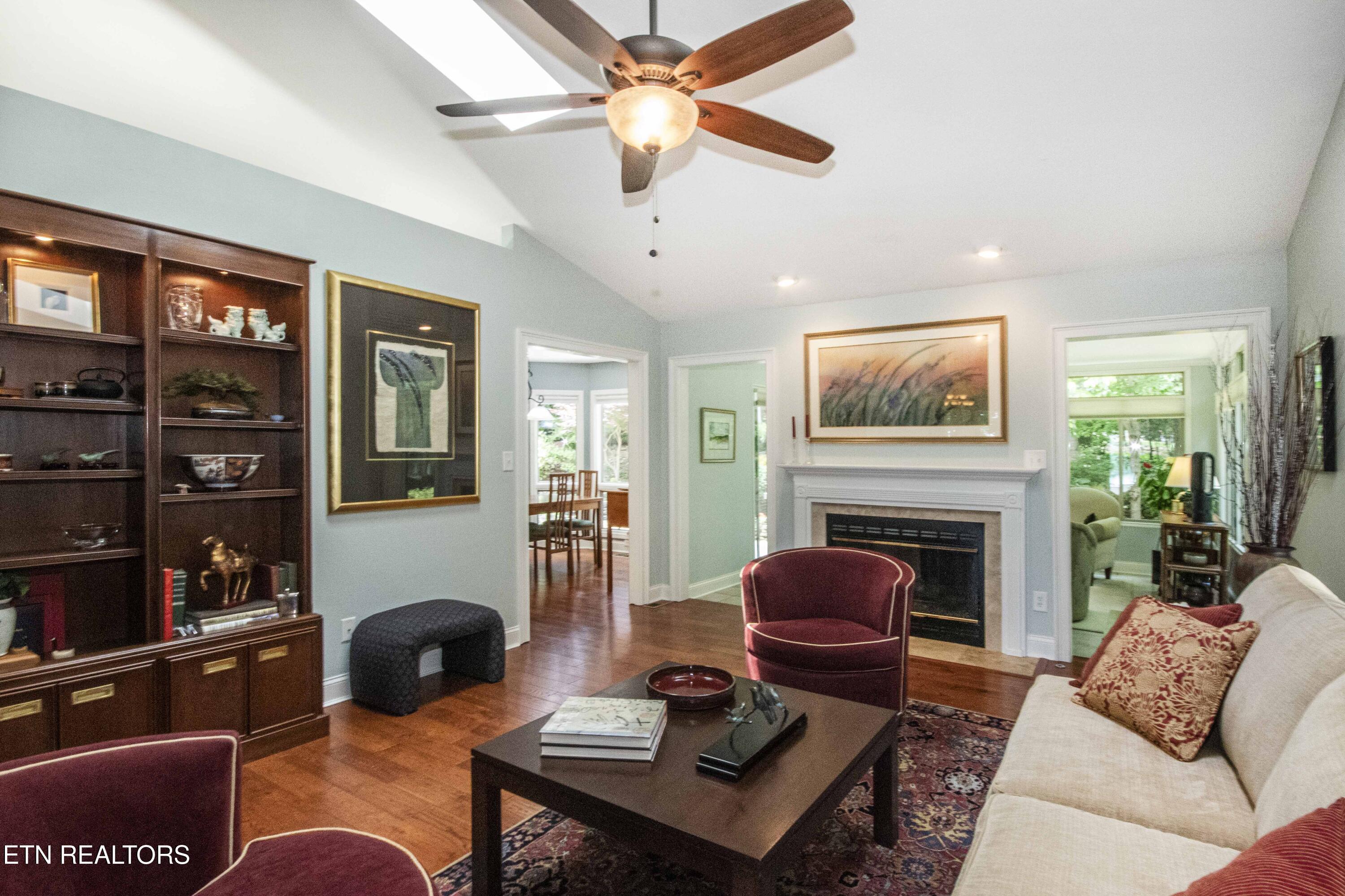 122 Saligugi Way, Loudon, TN - Fort Loudoun and Tellico Lake Real Estate - Image# 7