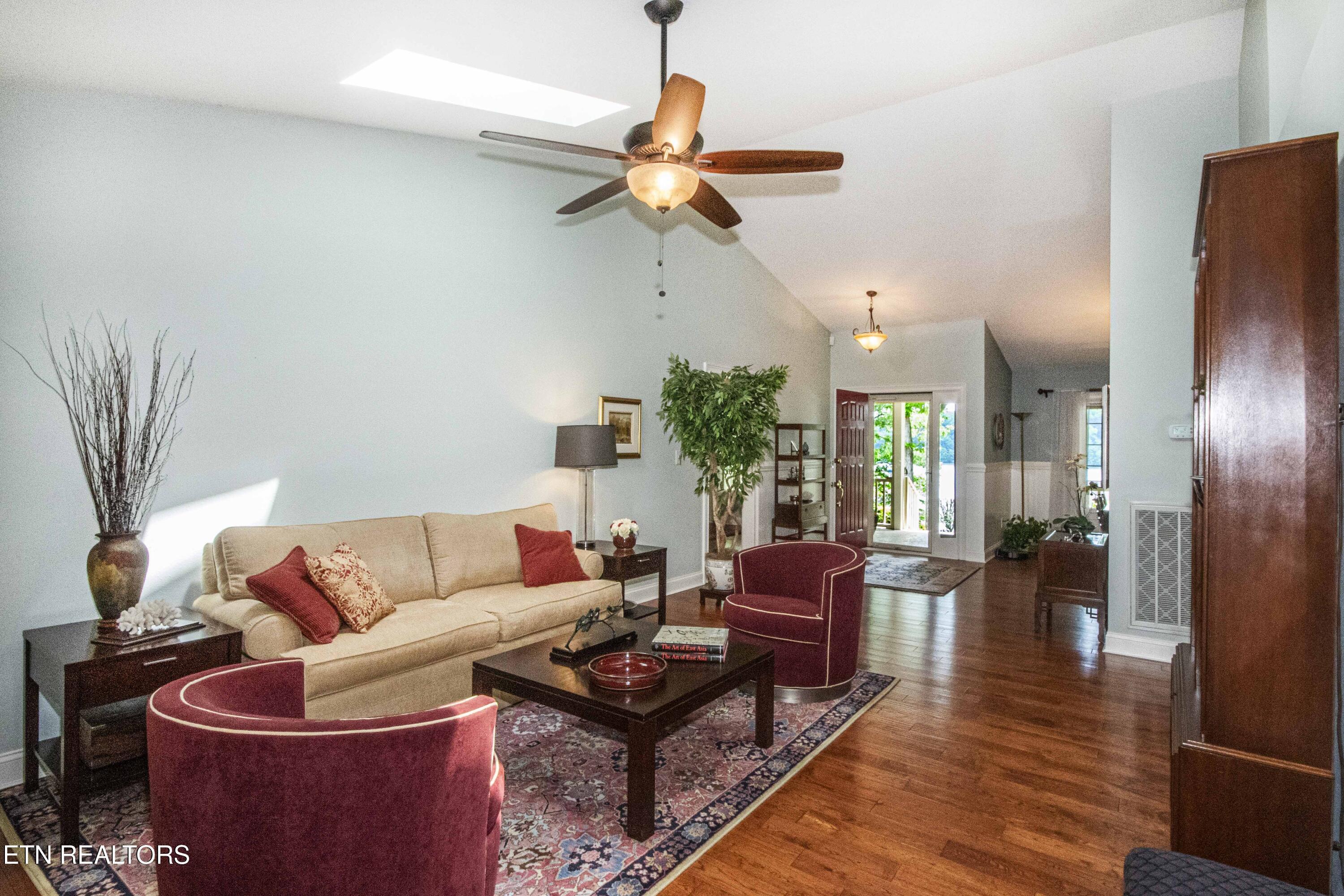 122 Saligugi Way, Loudon, TN - Fort Loudoun and Tellico Lake Real Estate - Image# 8