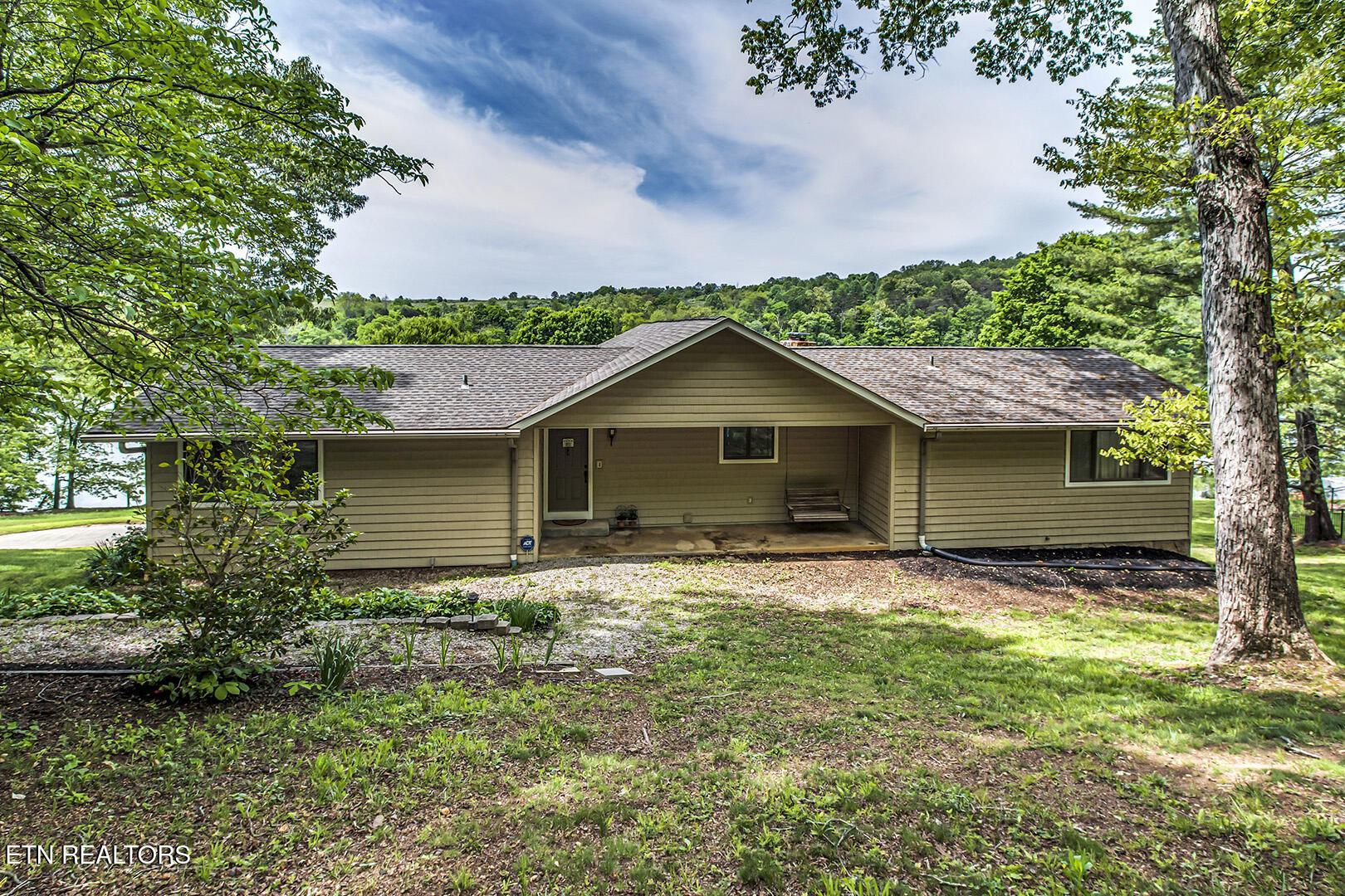 11415 Berry Hill Drive, Knoxville, TN - Fort Loudoun and Tellico Lake Real Estate - Image# 4