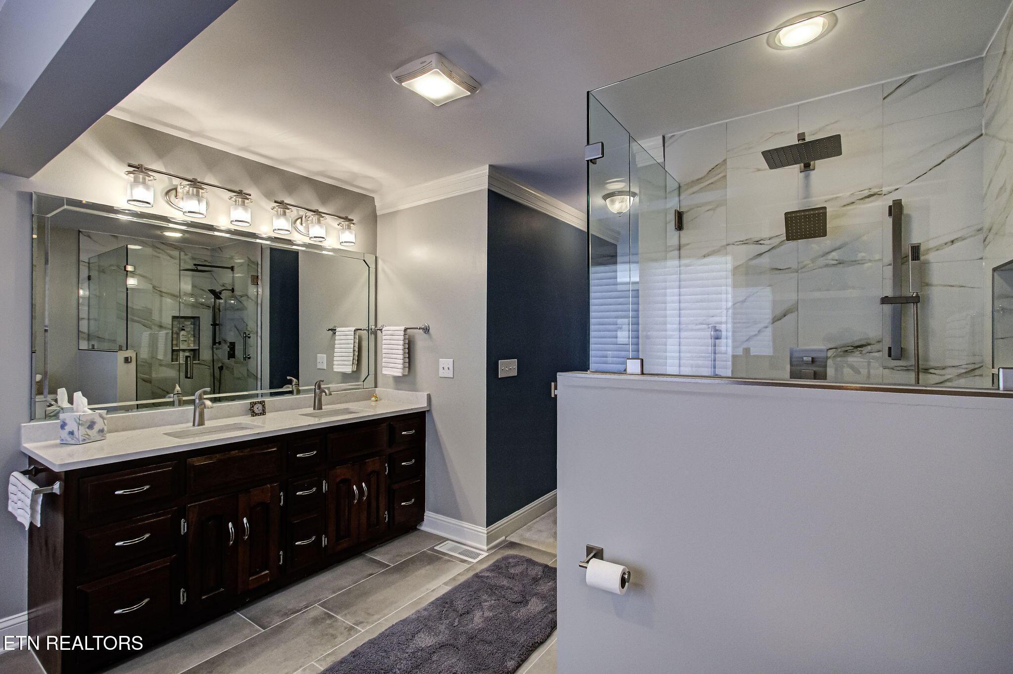 107 Doostoo Lane, Loudon, TN - Fort Loudoun and Tellico Lake Real Estate - Image# 23