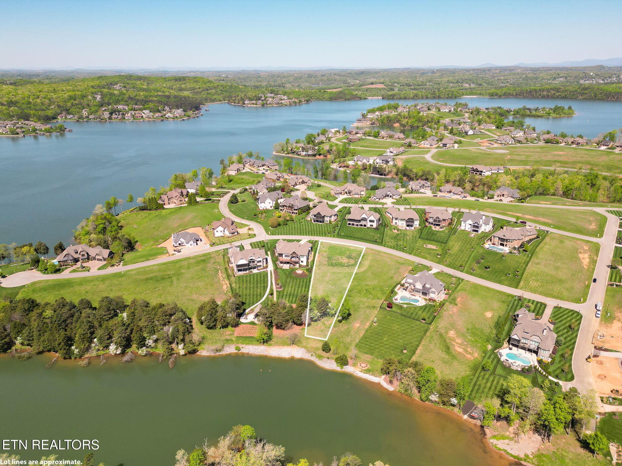 585 Zepher Drive, Lenoir City, TN - Fort Loudoun and Tellico Lake Real Estate - Image# 15