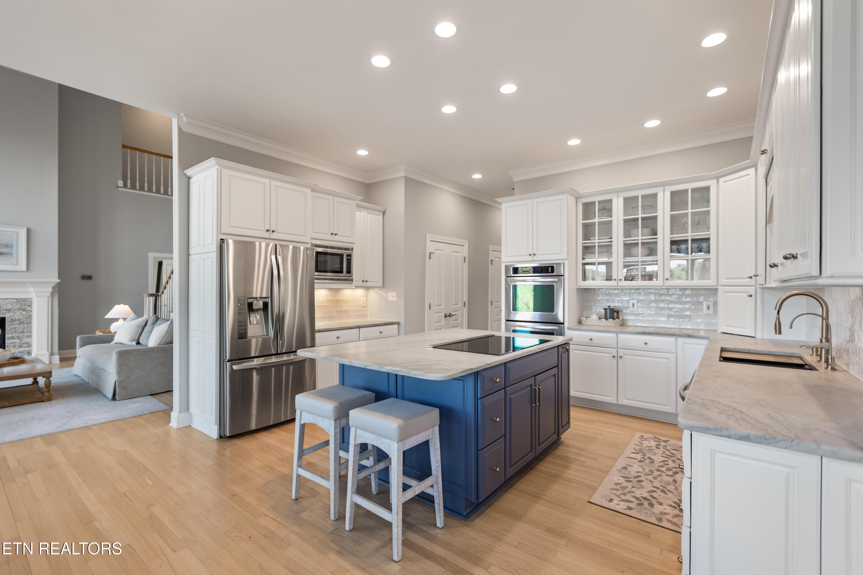 208 Lake Crest Drive, Lenoir City, TN - Fort Loudoun and Tellico Lake Real Estate - Image# 9