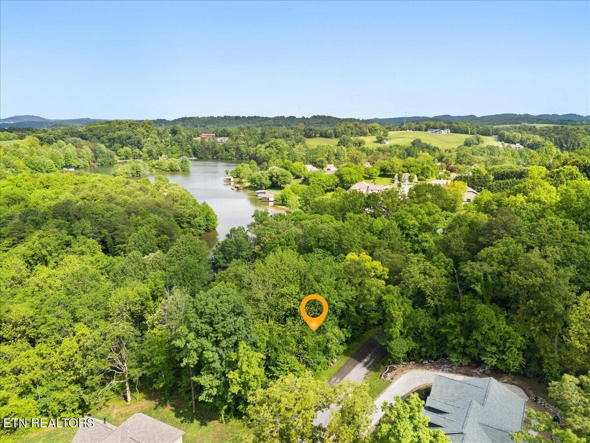 1508 Sequoia Drive, Maryville, TN - Fort Loudoun and Tellico Lake Real Estate - Image# 2