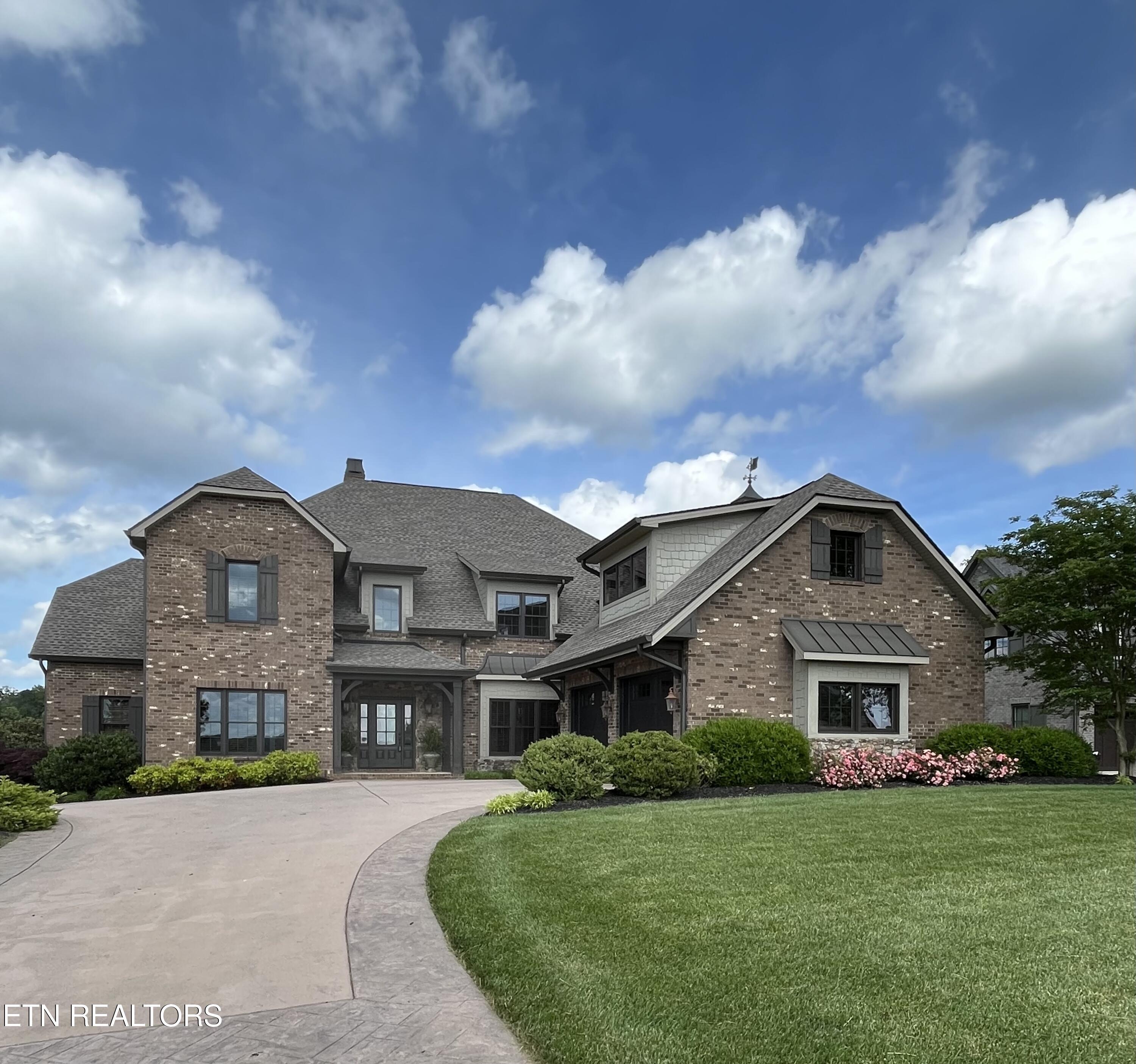 227 Starboard Drive, Lenoir City, TN - Fort Loudoun and Tellico Lake Real Estate - Image# 3