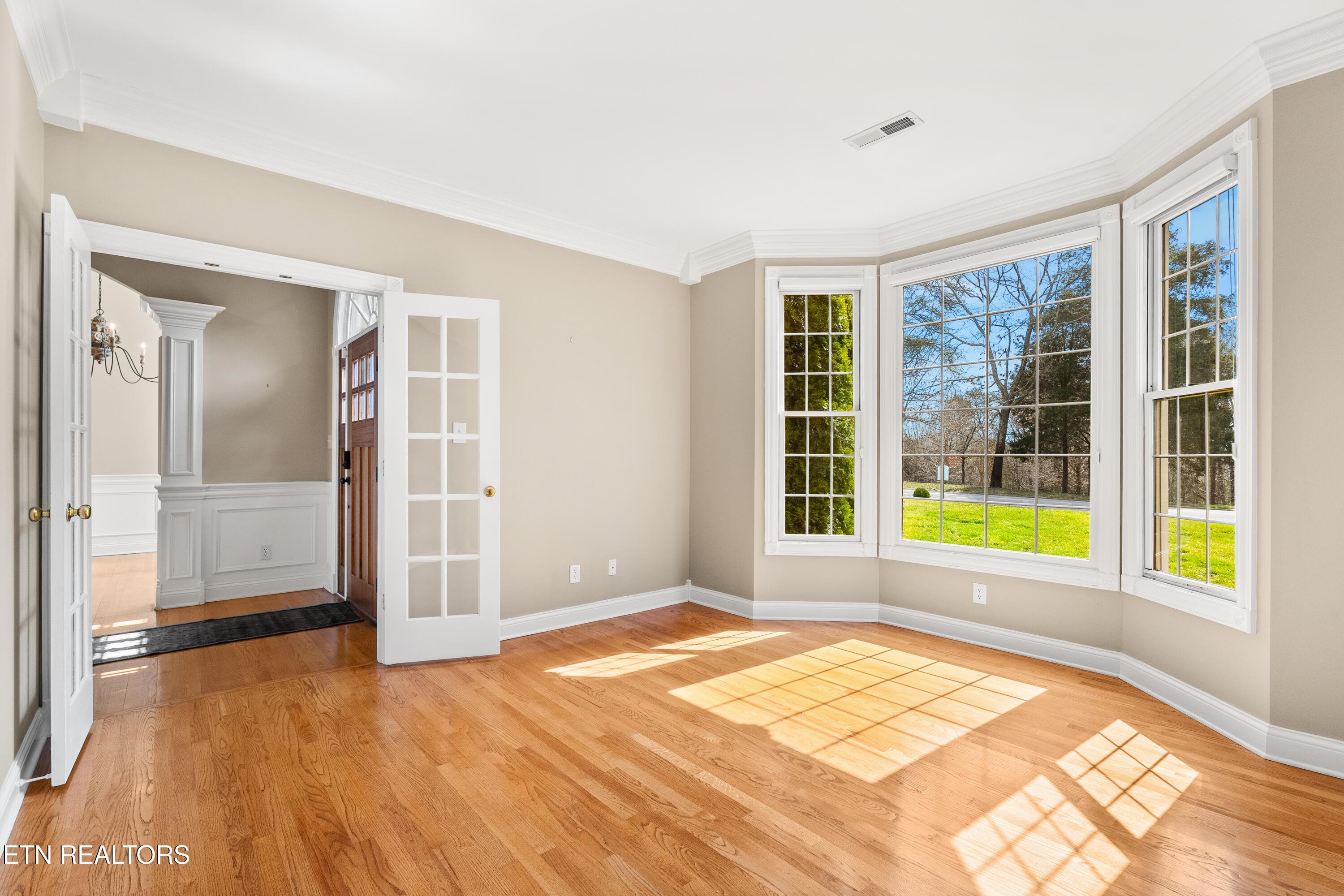 230 Conkinnon Drive, Lenoir City, TN - Fort Loudoun and Tellico Lake Real Estate - Image# 17