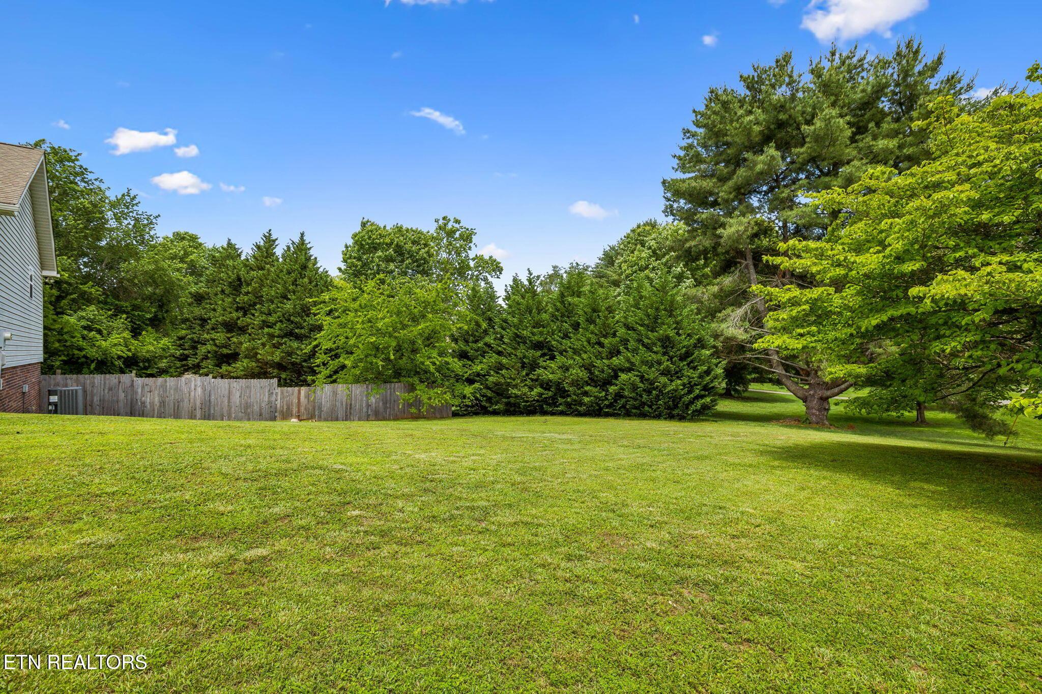 4720 Scenic Point Drive, Louisville, TN - Fort Loudoun and Tellico Lake Real Estate - Image# 5