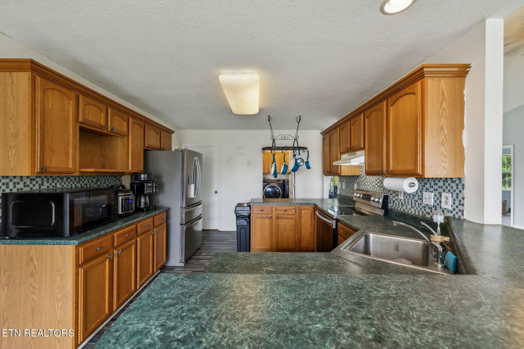 4720 Scenic Point Drive, Louisville, TN - Fort Loudoun and Tellico Lake Real Estate - Image# 10