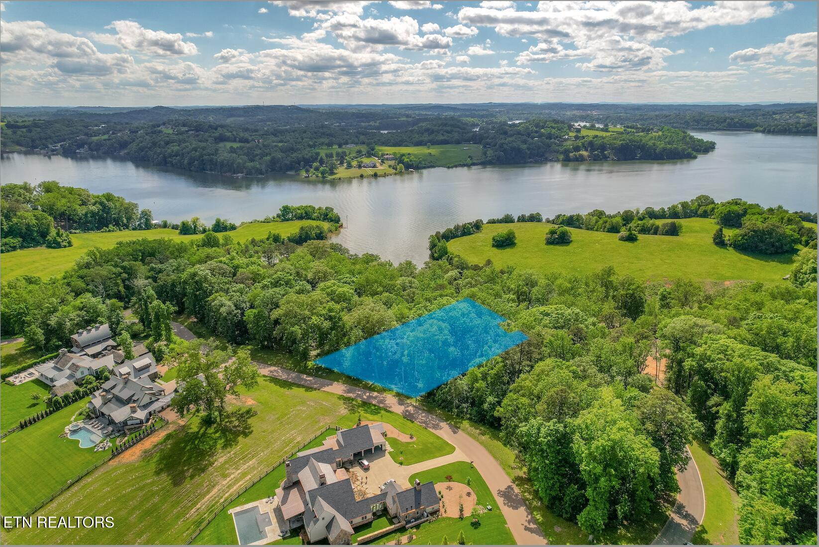 Fort Loudoun and Tellico Lake Real Estate - Image# 1