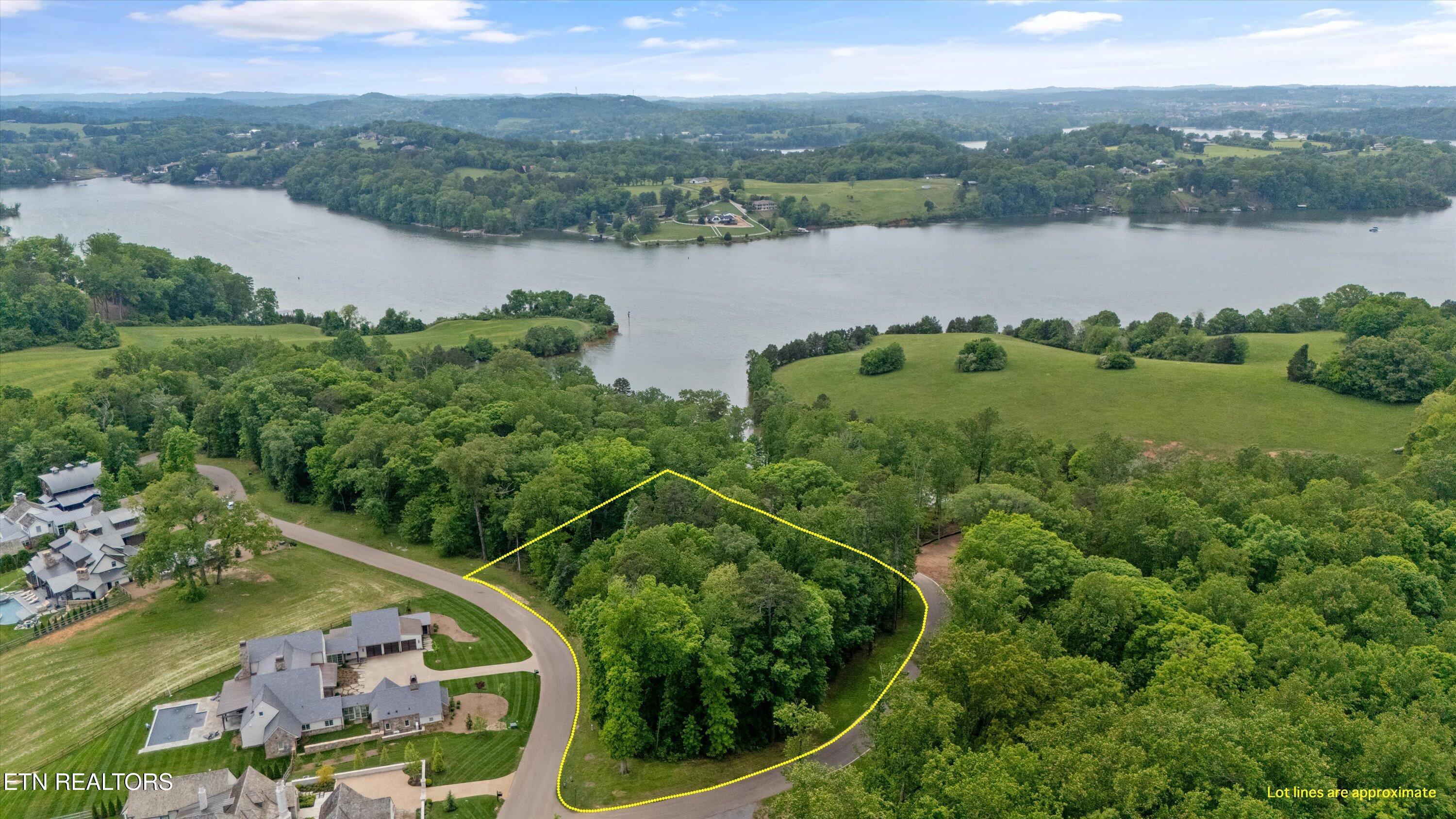 Fort Loudoun and Tellico Lake Real Estate - Image# 1